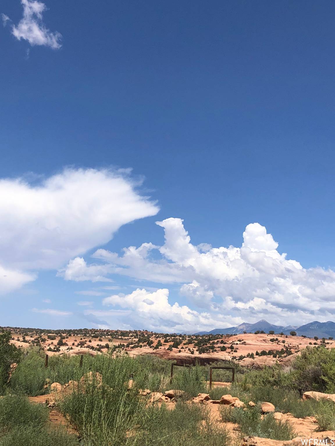 La Sal, UT 84530,0 LOOKING GLASS RD