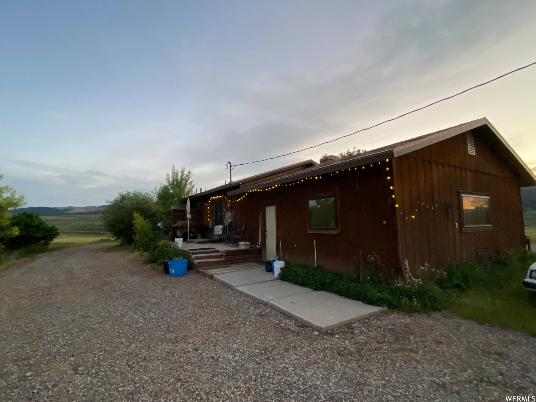 Auburn, WY 83111,2406 SMOKEY CANYON RD