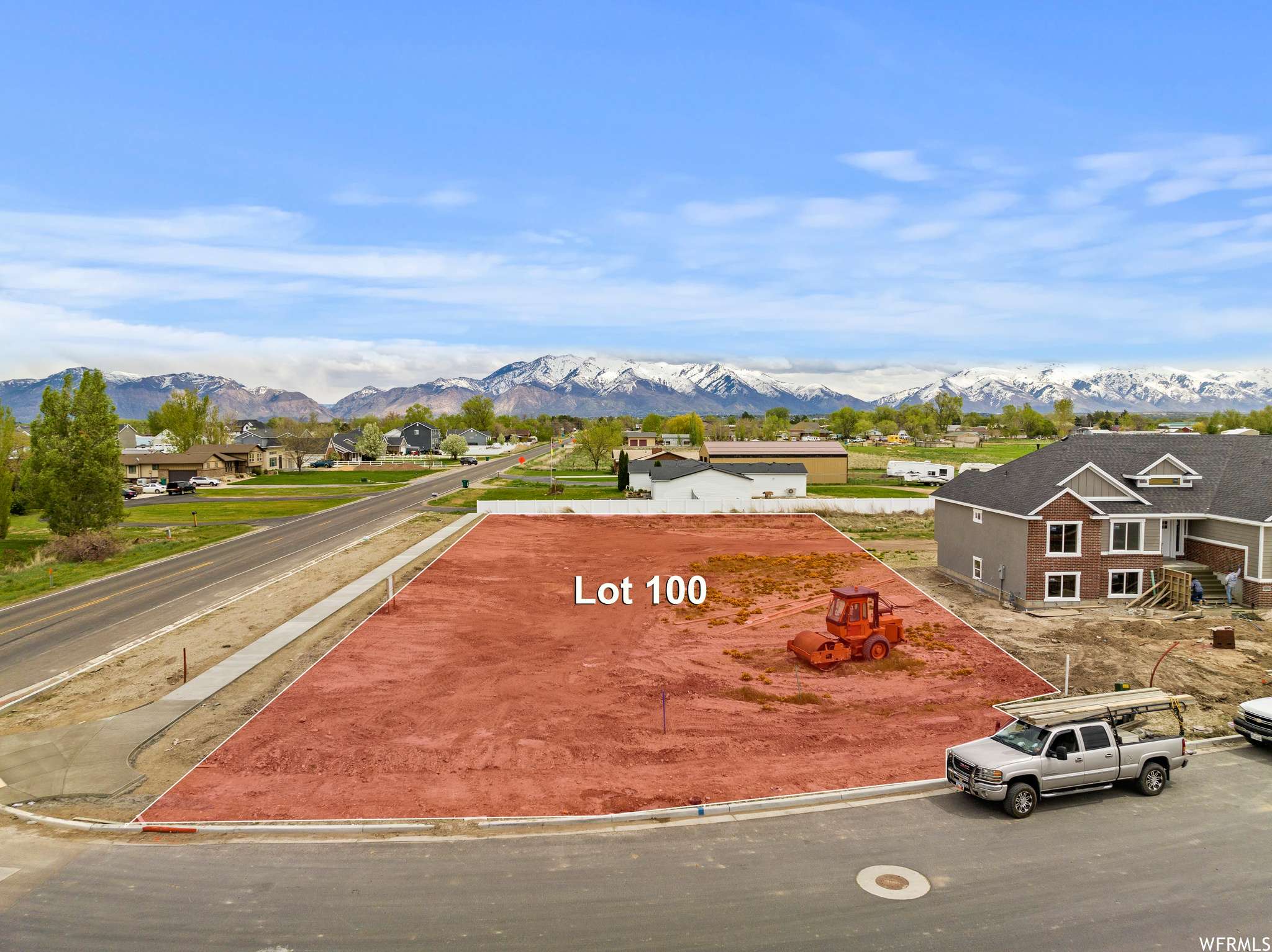 Hooper, UT 84315,5777 W 4100 S #111