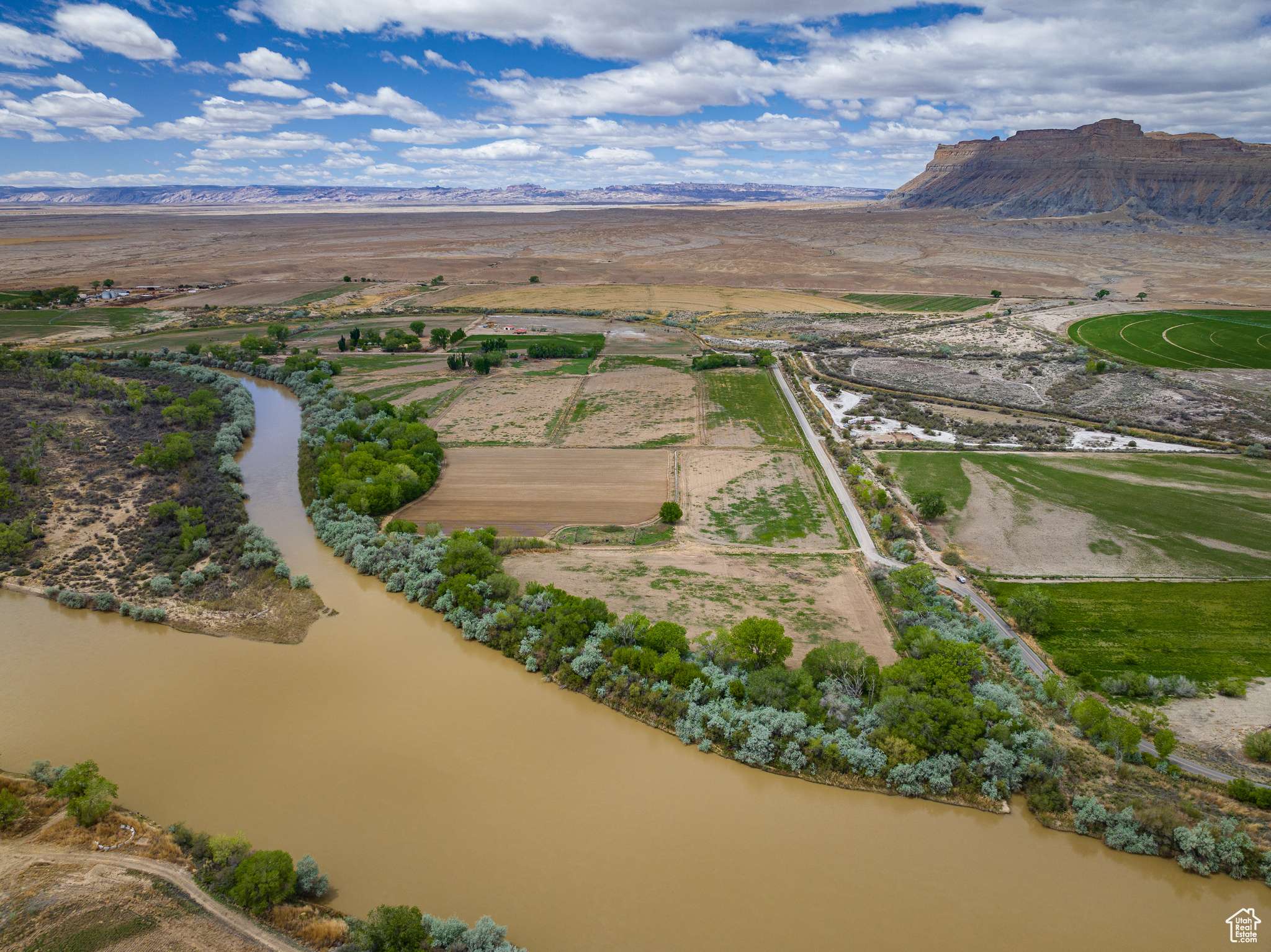 Green River, UT 84525,LONG ST