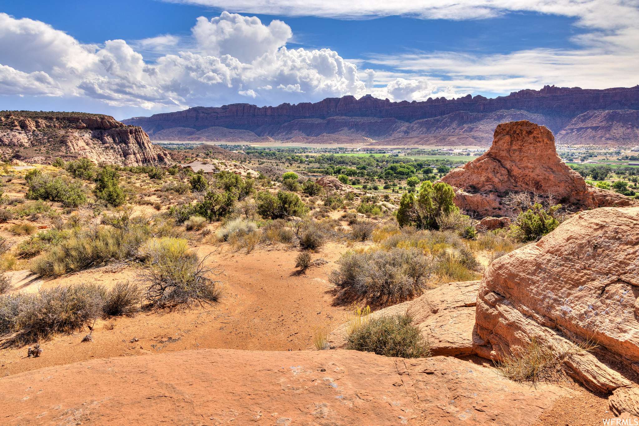 Moab, UT 84532,2162 NAVAJO HEIGHTS #2