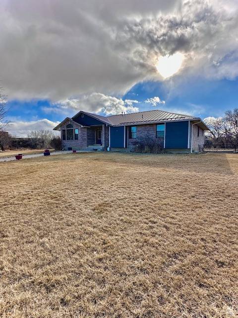 Roosevelt, UT 84066,501 N 300 W