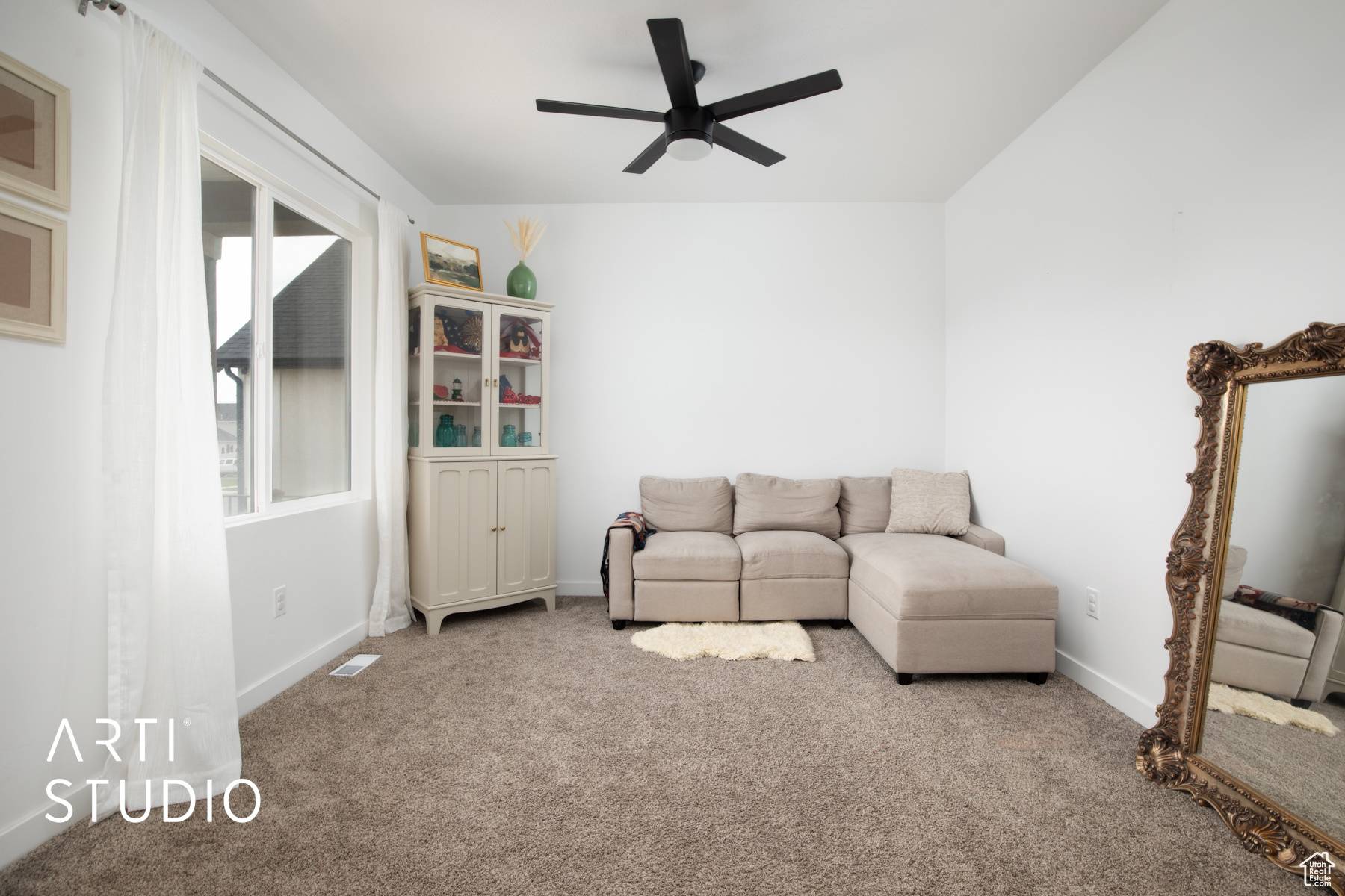 Santaquin, UT 84655,1123 S RED CLIFF DR