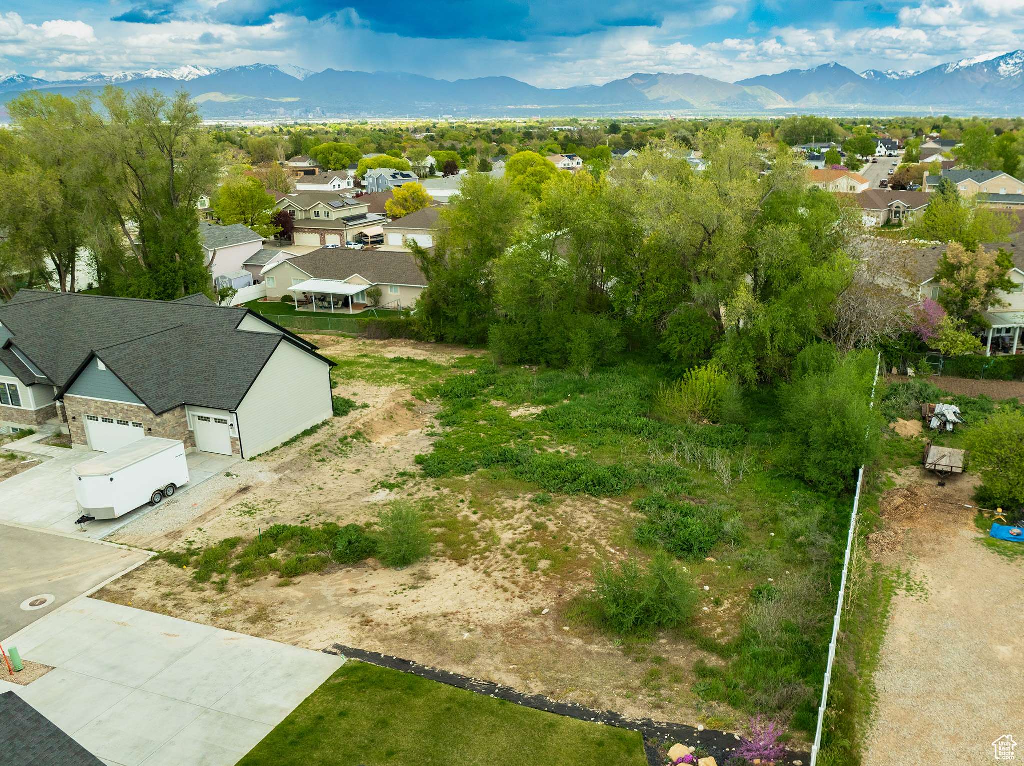 West Valley City, UT 84120,3779 S OLD WOOD PL W