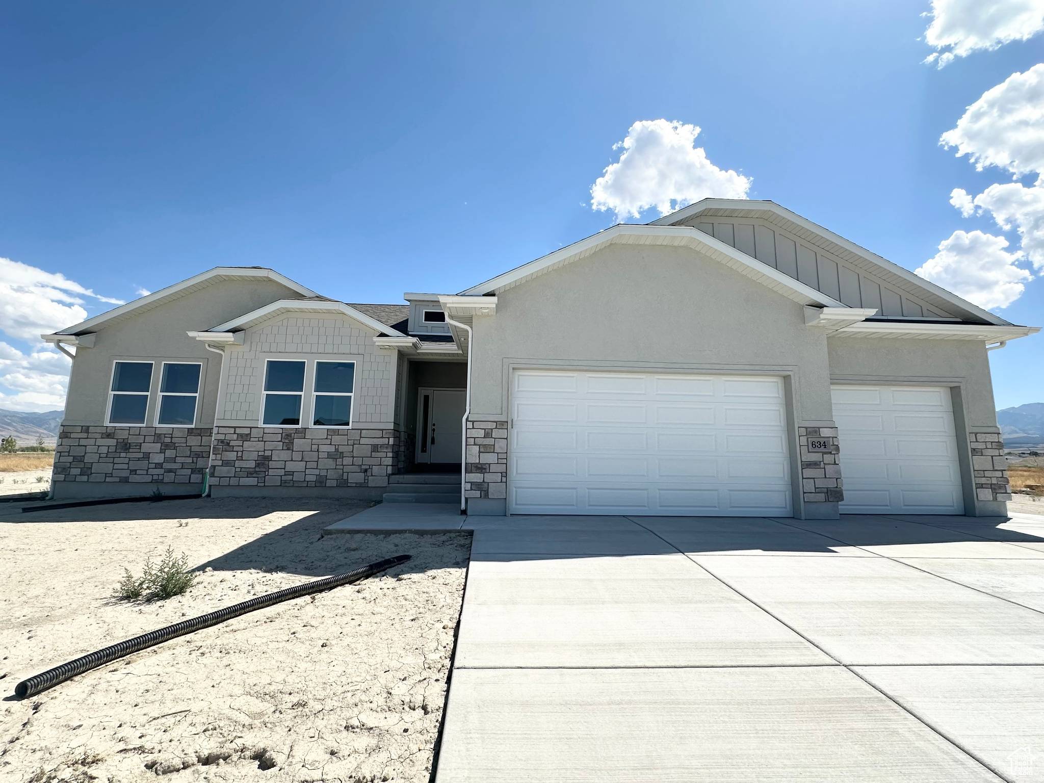 Grantsville, UT 84029,634 E CEDAR CT