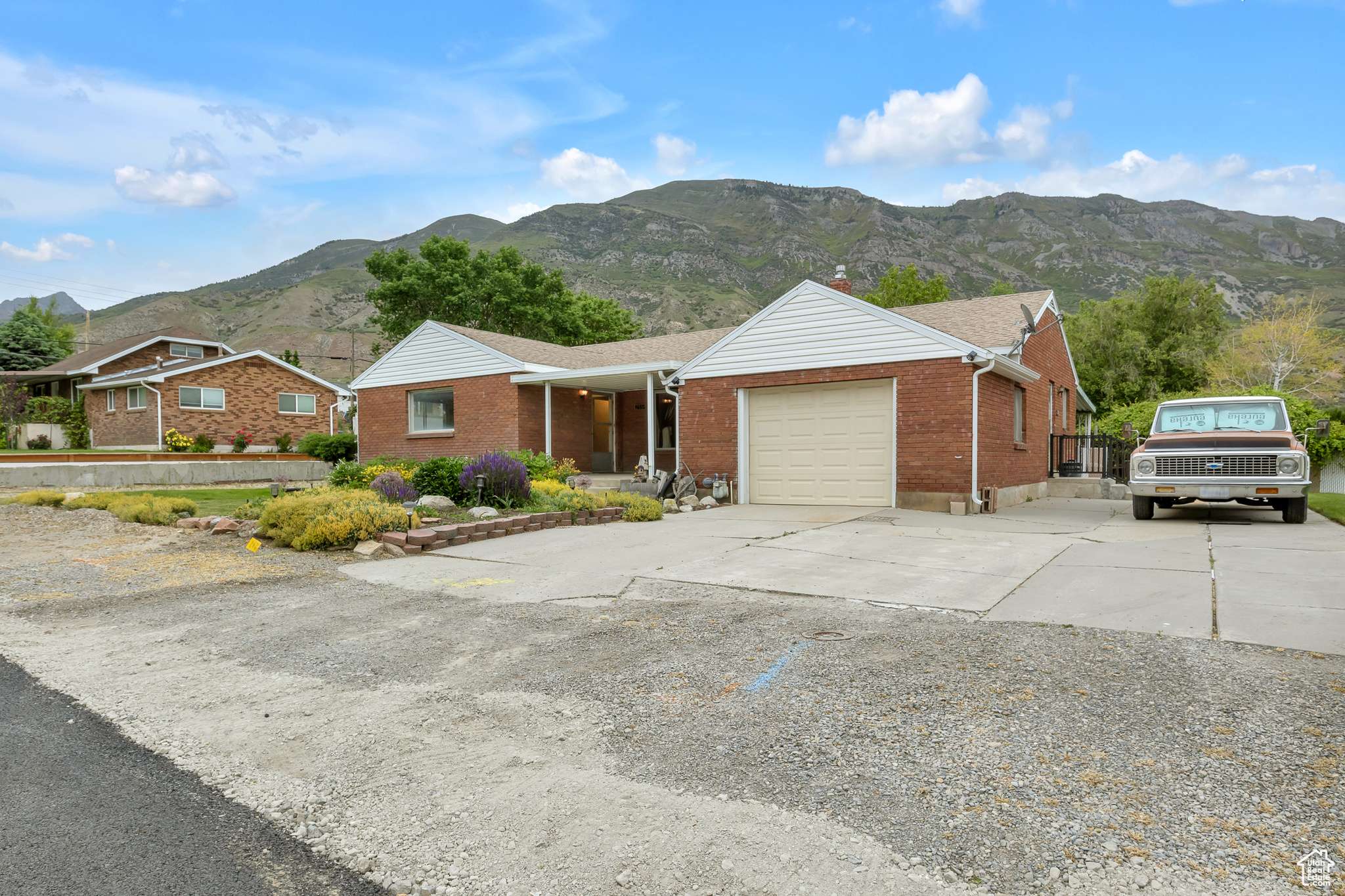 Pleasant Grove, UT 84062,2554 N 600 W