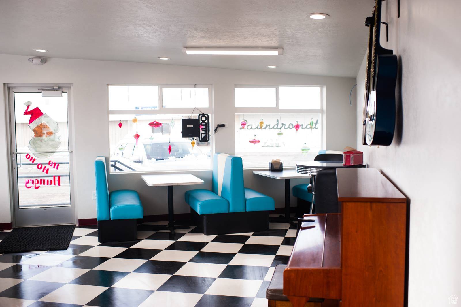 Blanding, UT 84511,95 N GRAYSON PKWY