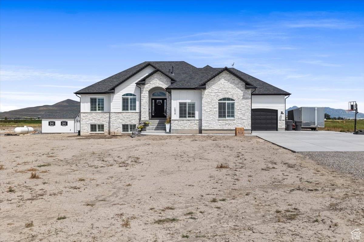 Tremonton, UT 84337,7938 W 10000 N