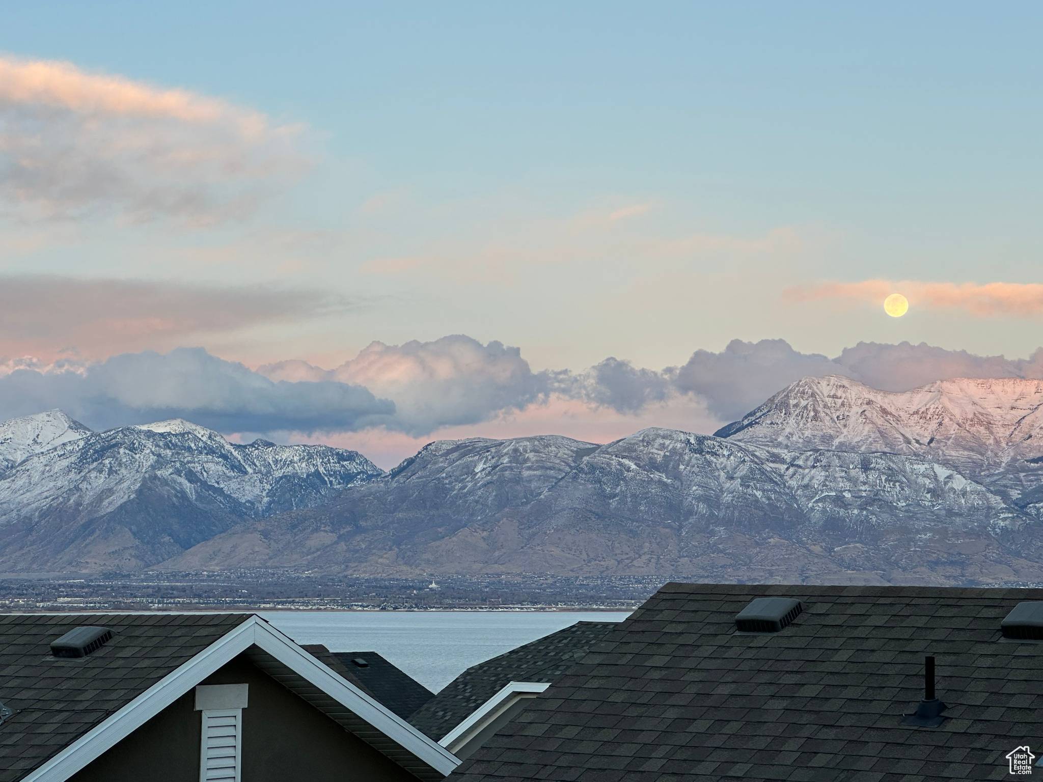 Saratoga Springs, UT 84045,289 W WILLOW CREEK DR