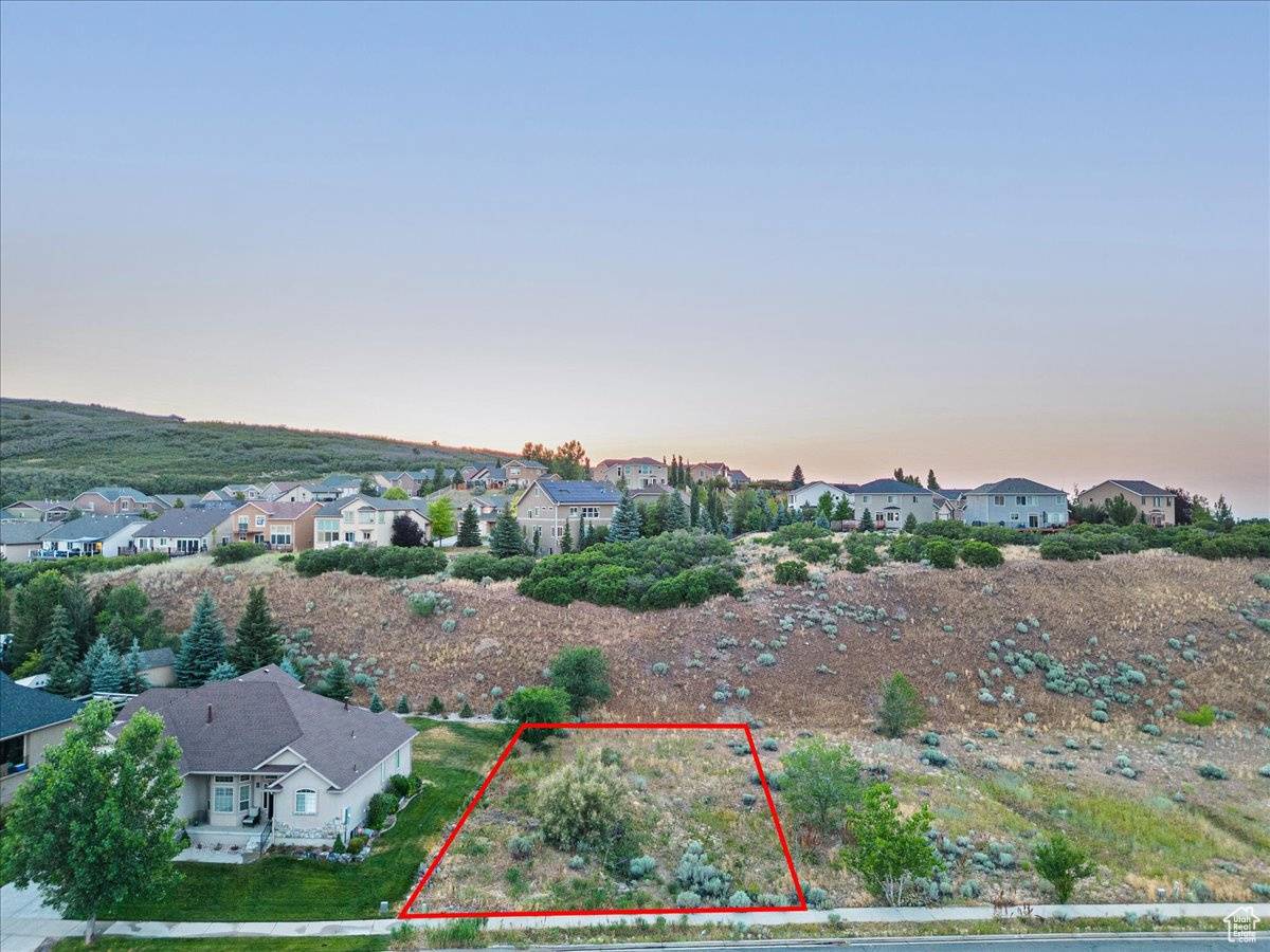 Draper, UT 84020,15184 S EAGLE CREST DR