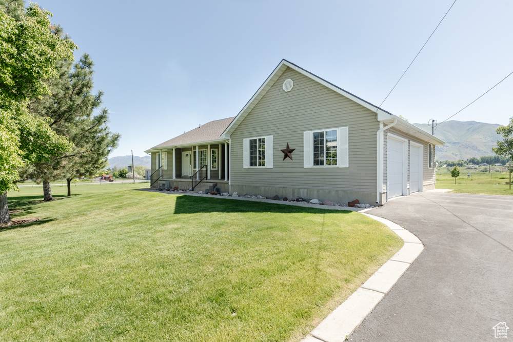 Hyrum, UT 84319,210 N 100 E