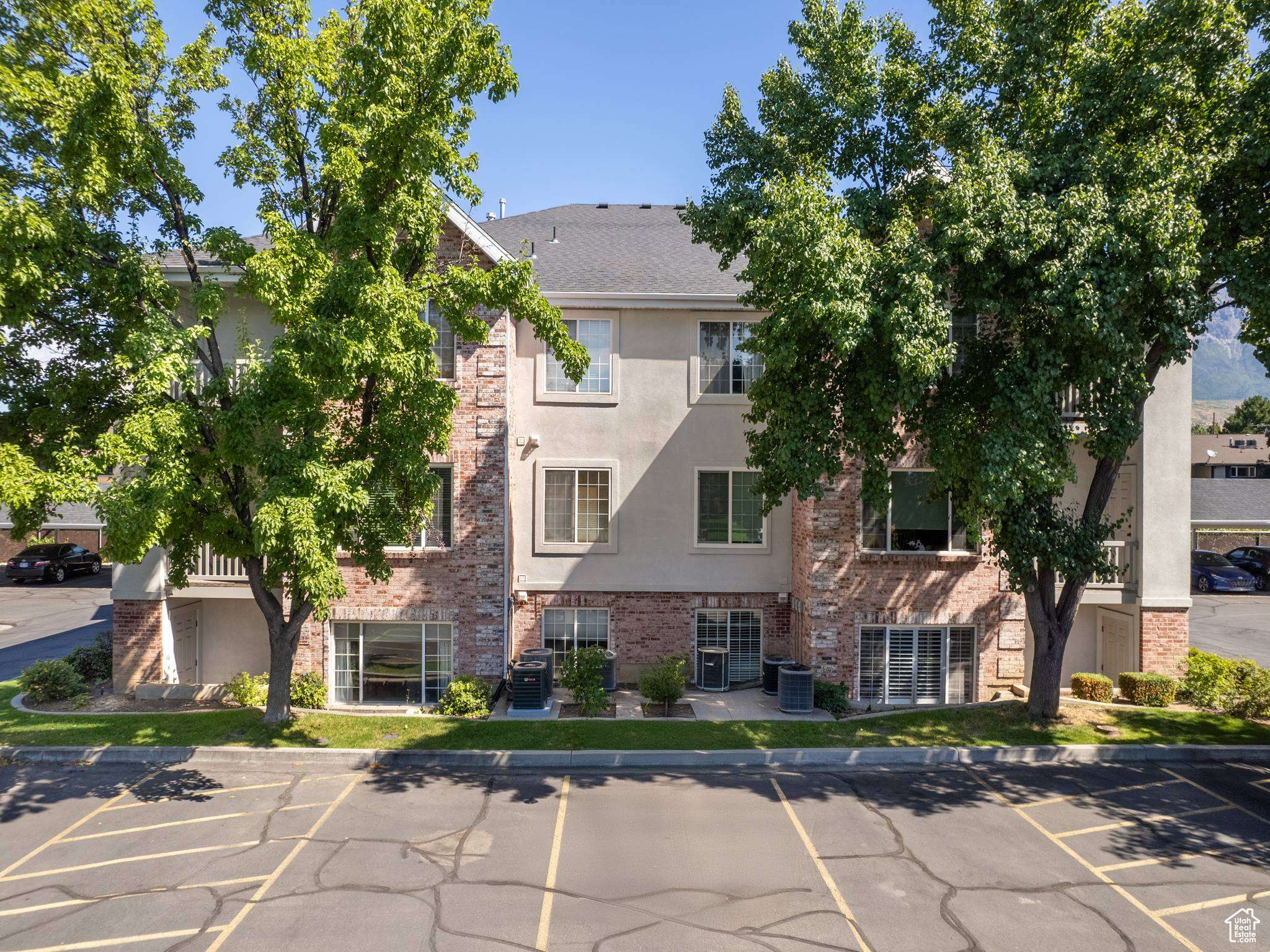 Orem, UT 84057,98 N GARDEN PARK #19