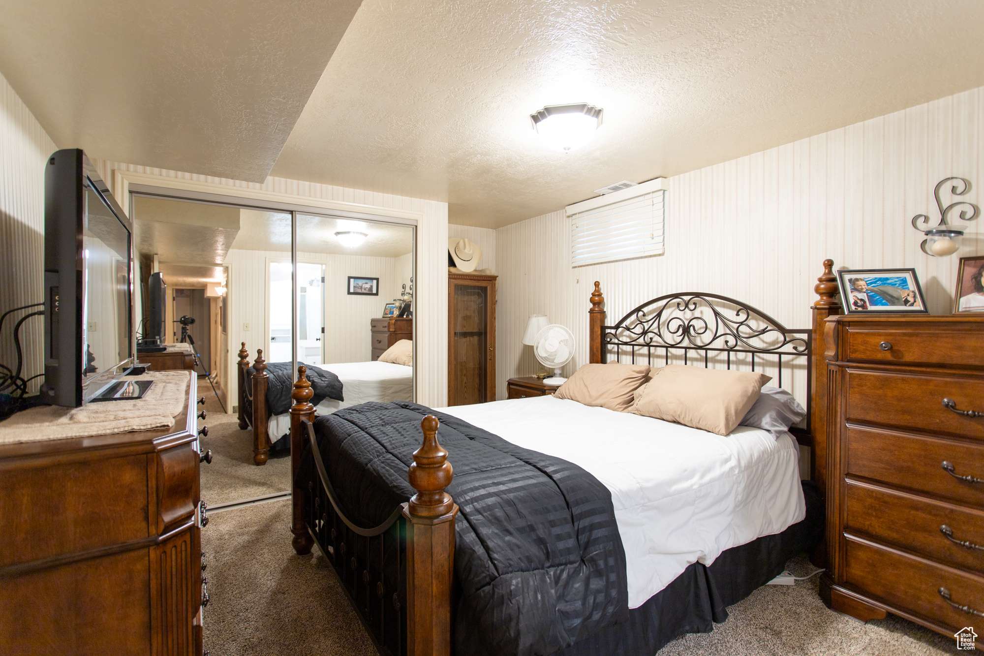 Hyrum, UT 84319,285 N SCENIC VIEW DR E