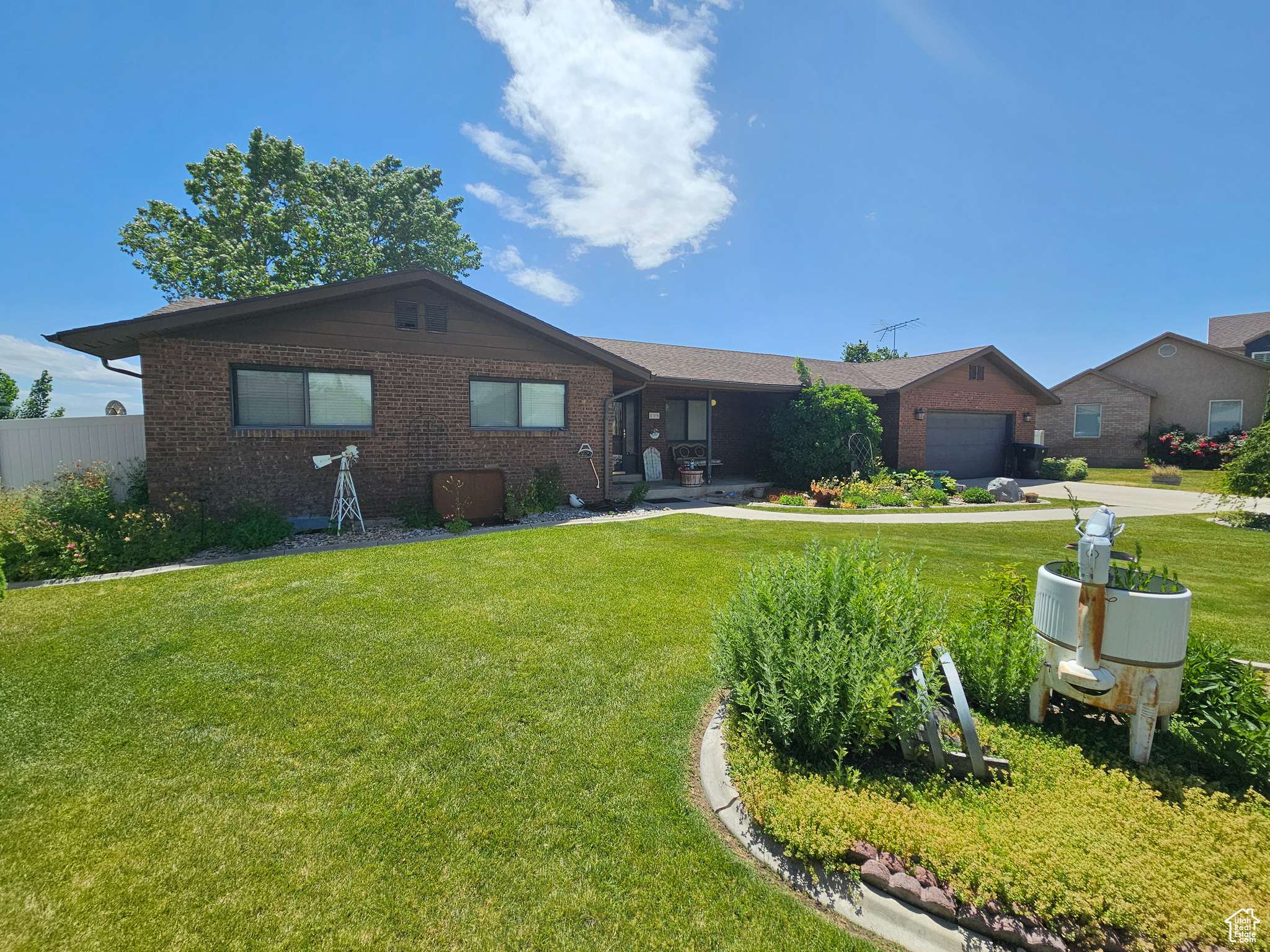 Tremonton, UT 84337,198 S HAZEL PL