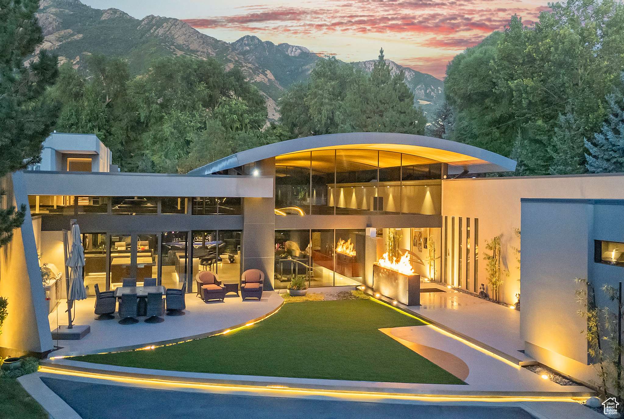 Holladay, UT 84121,2550 E BRENTWOOD DR