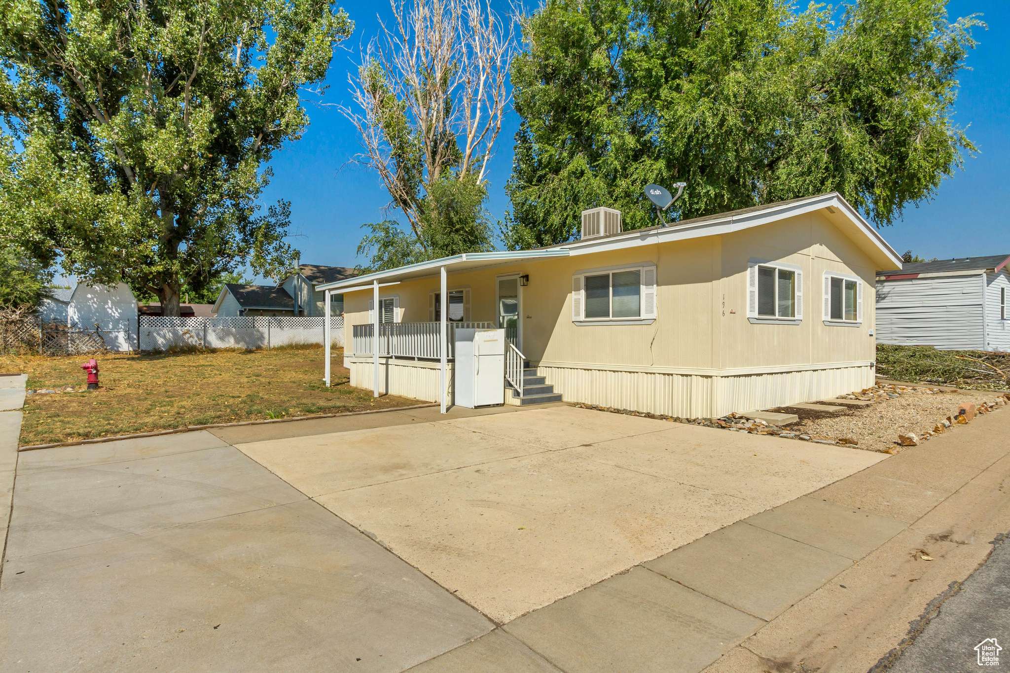 Clearfield, UT 84015,1340 W 550 N #196