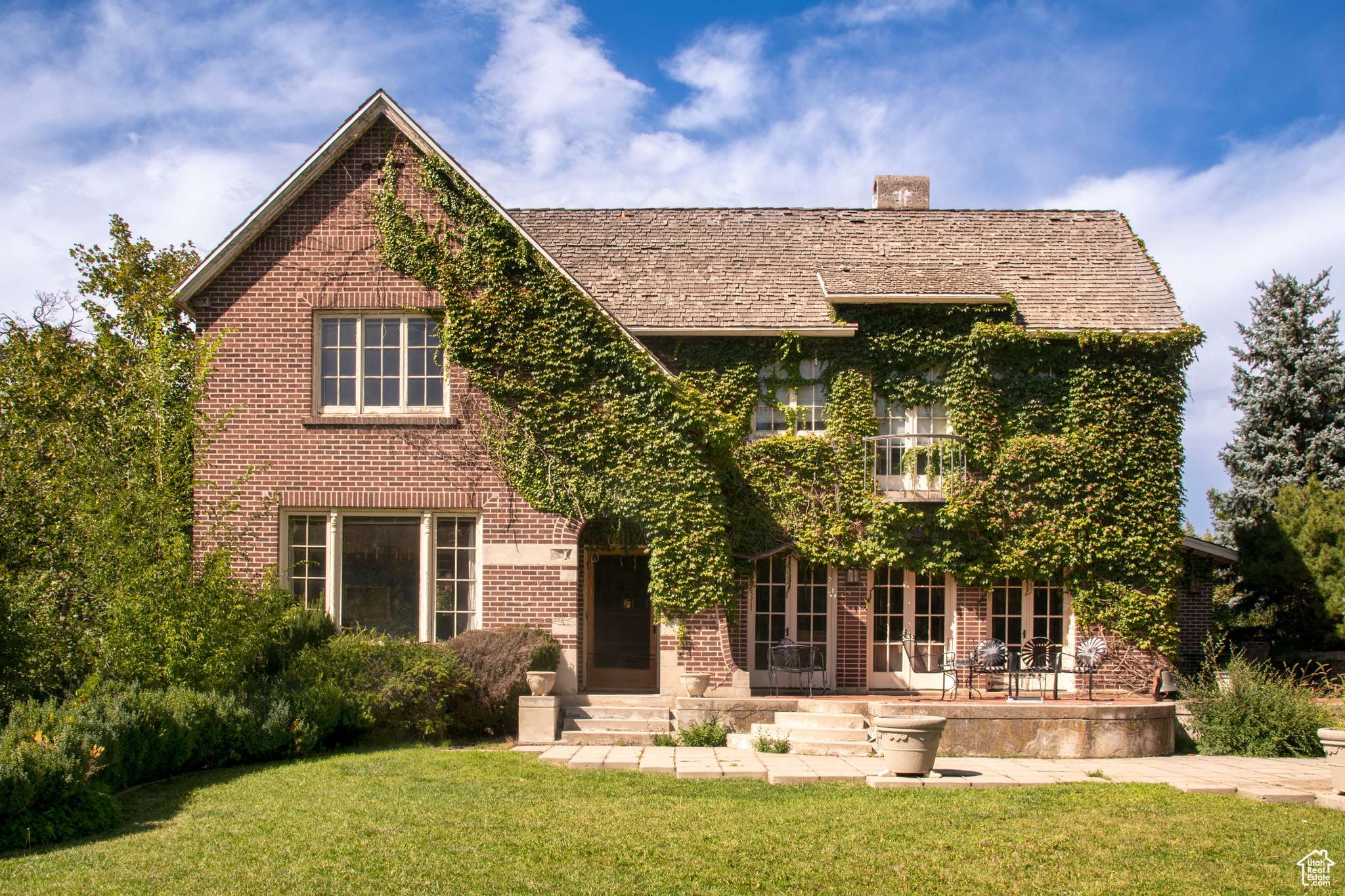 Holladay, UT 84121,2633 E 6200 S