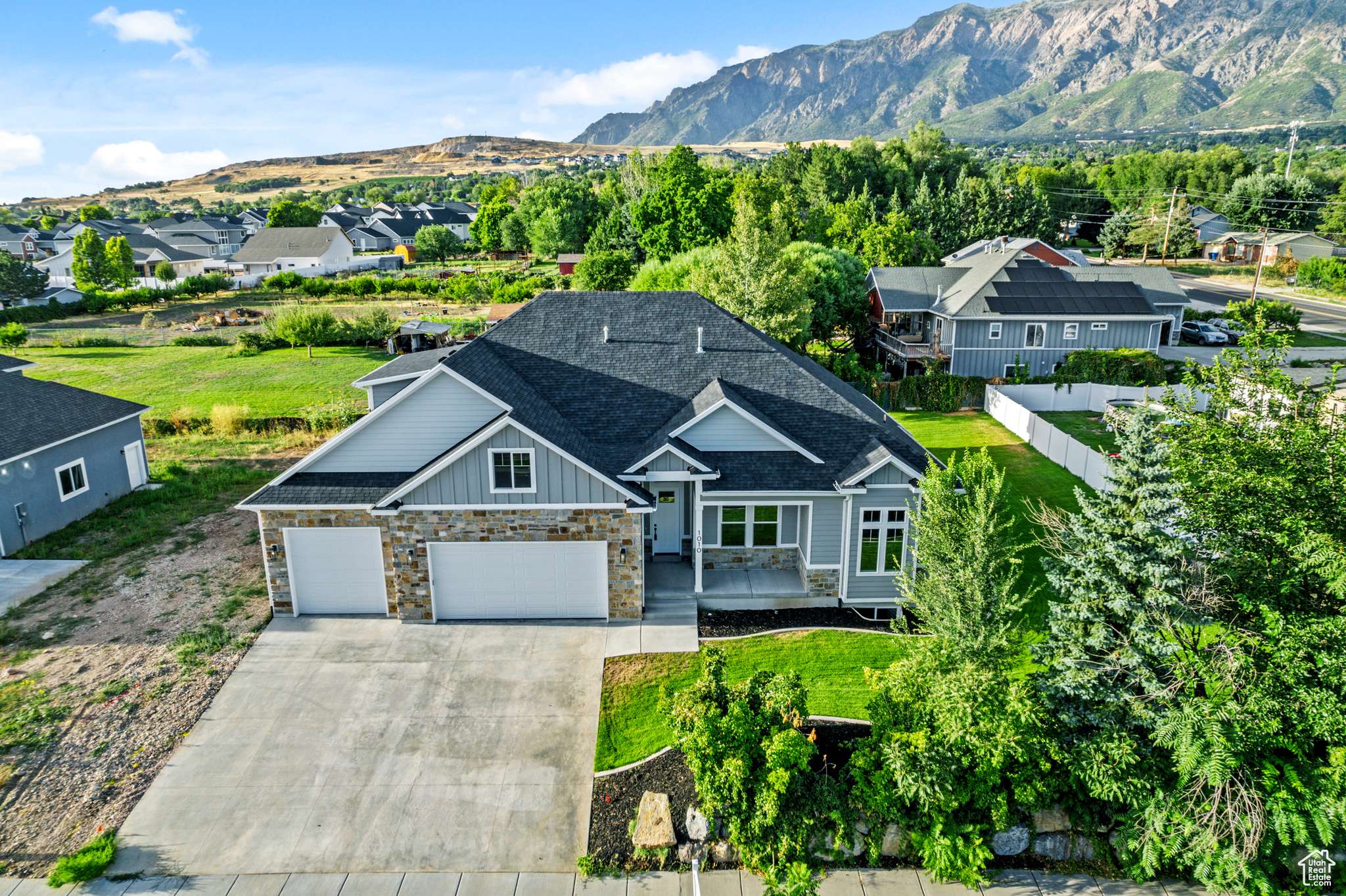 Pleasant View, UT 84414,1010 W MOUNTAIN ORCHARD DR N