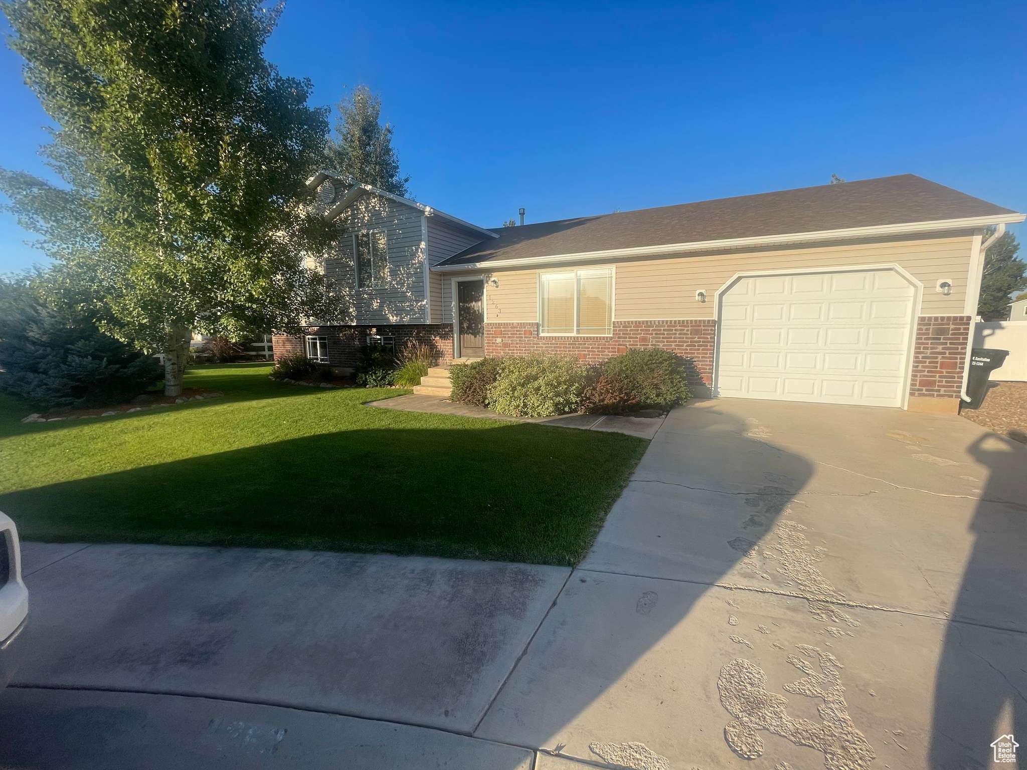 Roosevelt, UT 84066,1263 S FIR AVE