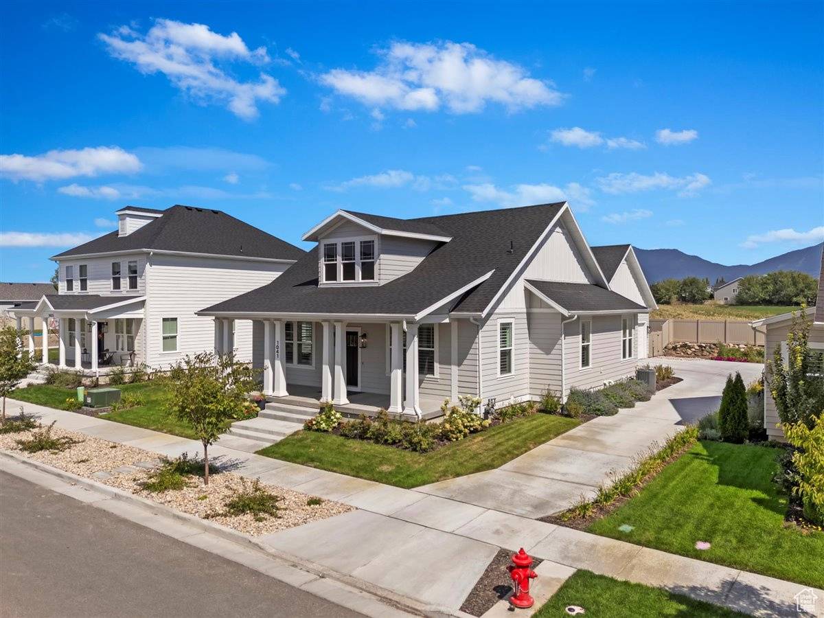 Layton, UT 84041,1041 S HILL FARMS DR