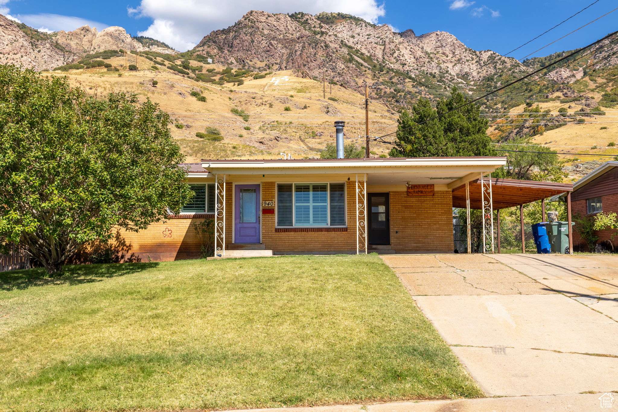 Ogden, UT 84404,940 S MAXFIELD DR