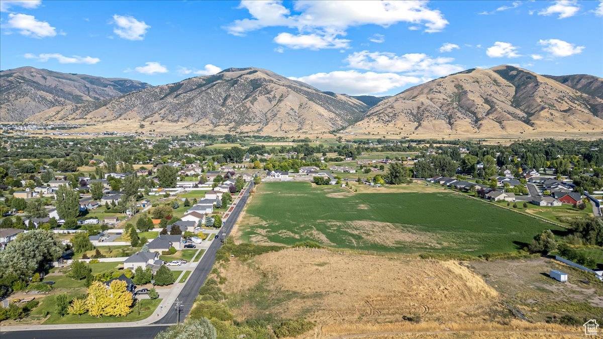 Nibley, UT 84321,3400 S 250 W #3