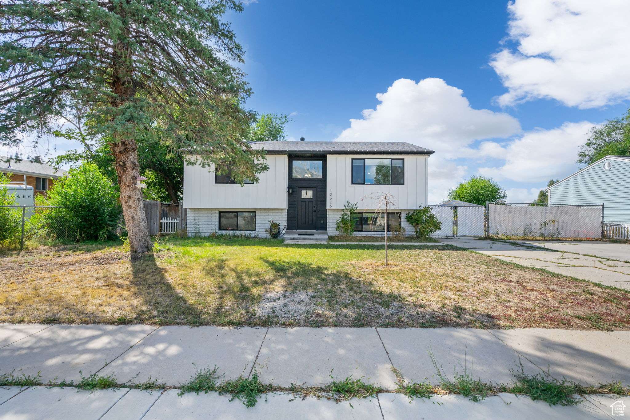 White City, UT 84094,10576 S AMARYLLIS DR