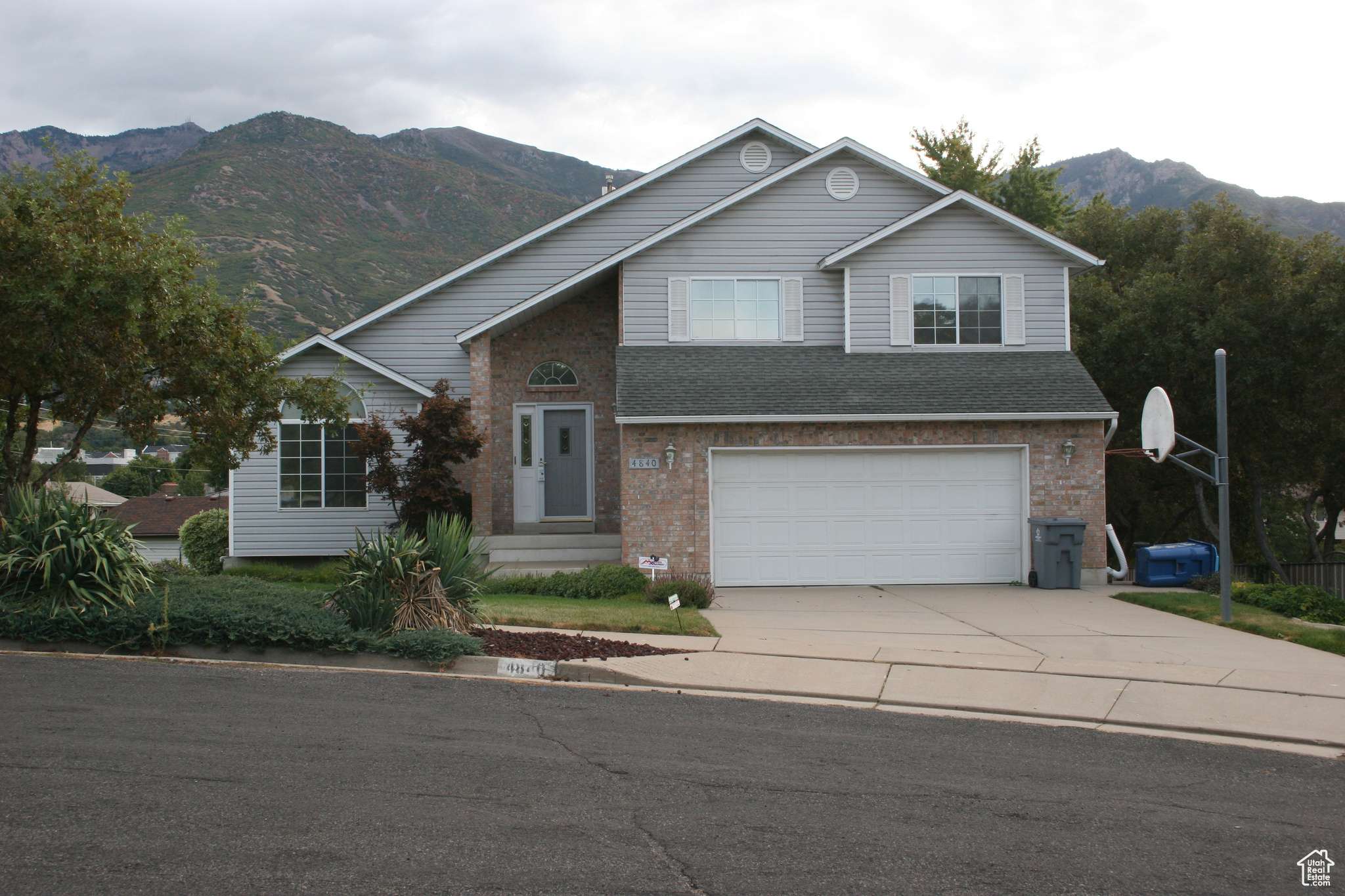 South Ogden, UT 84403,4840 S 1000 E