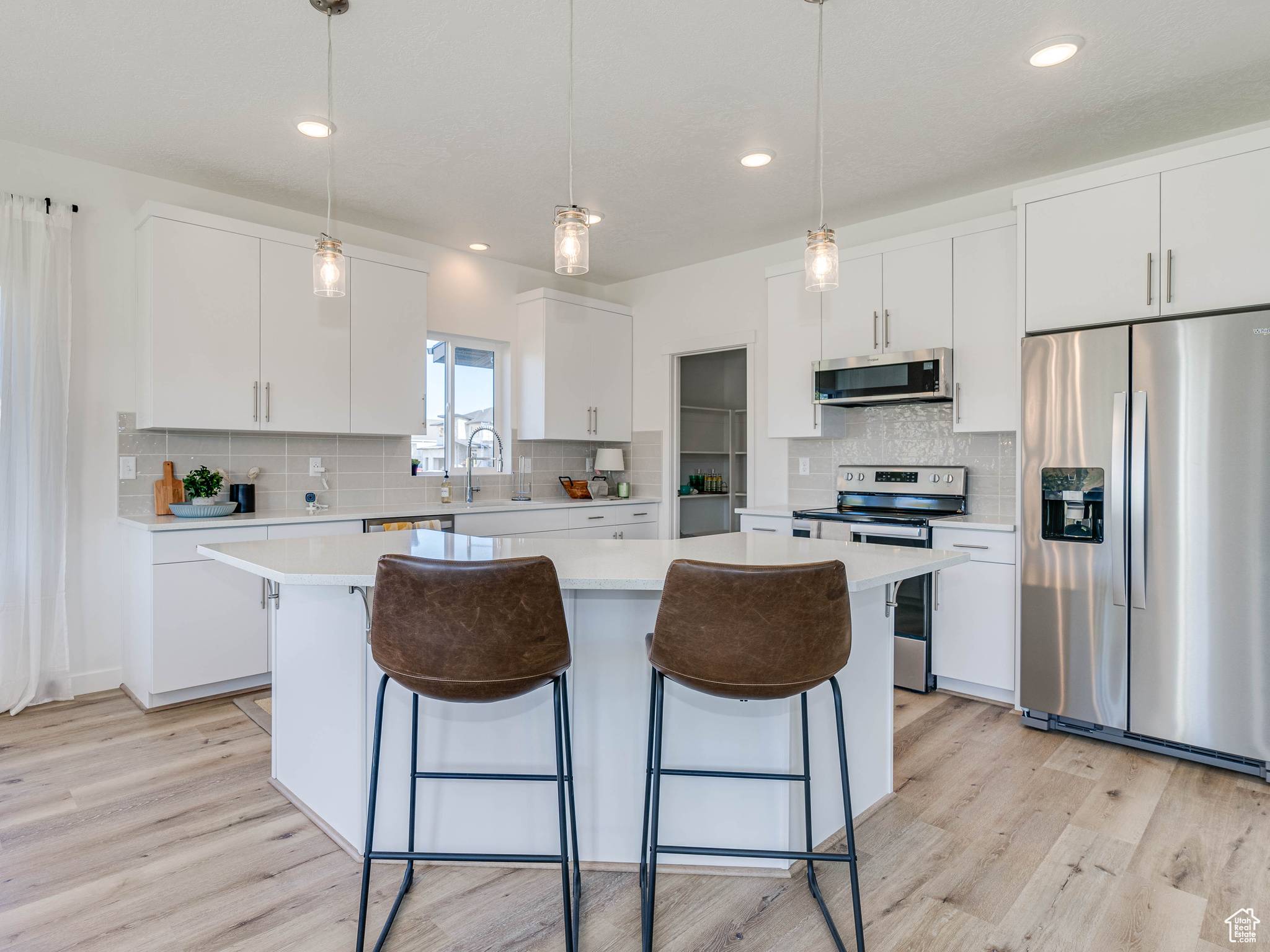 West Jordan, UT 84084,7408 S DRAKE PARK #8