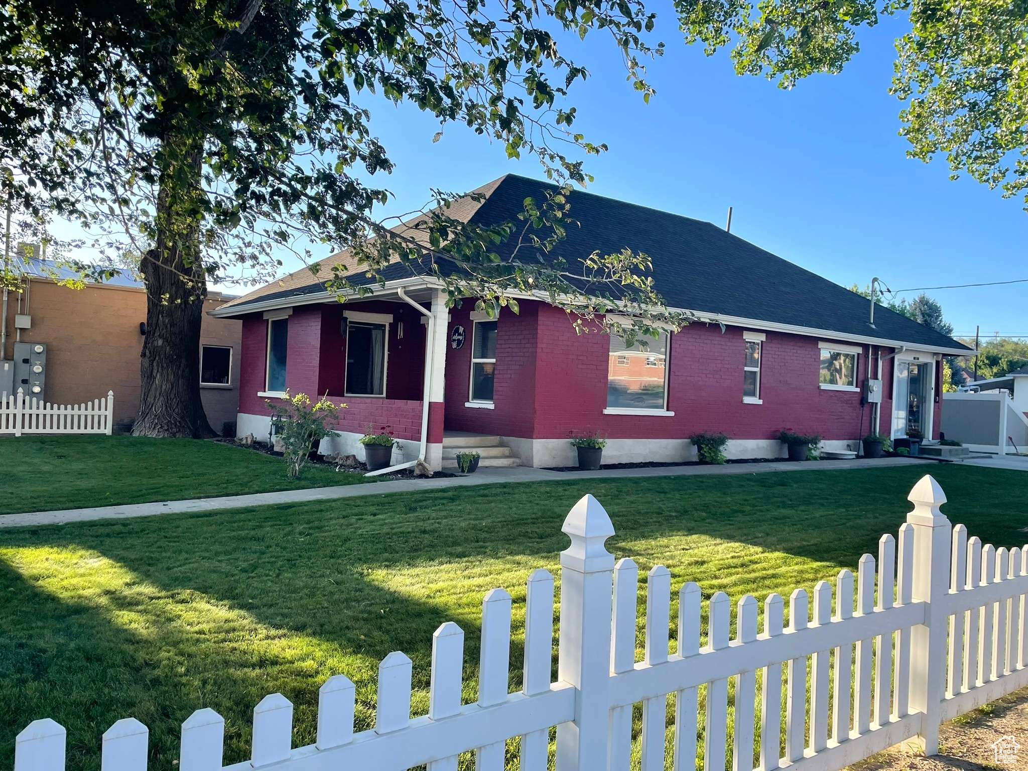 Wellington, UT 84542,97 E MAIN ST