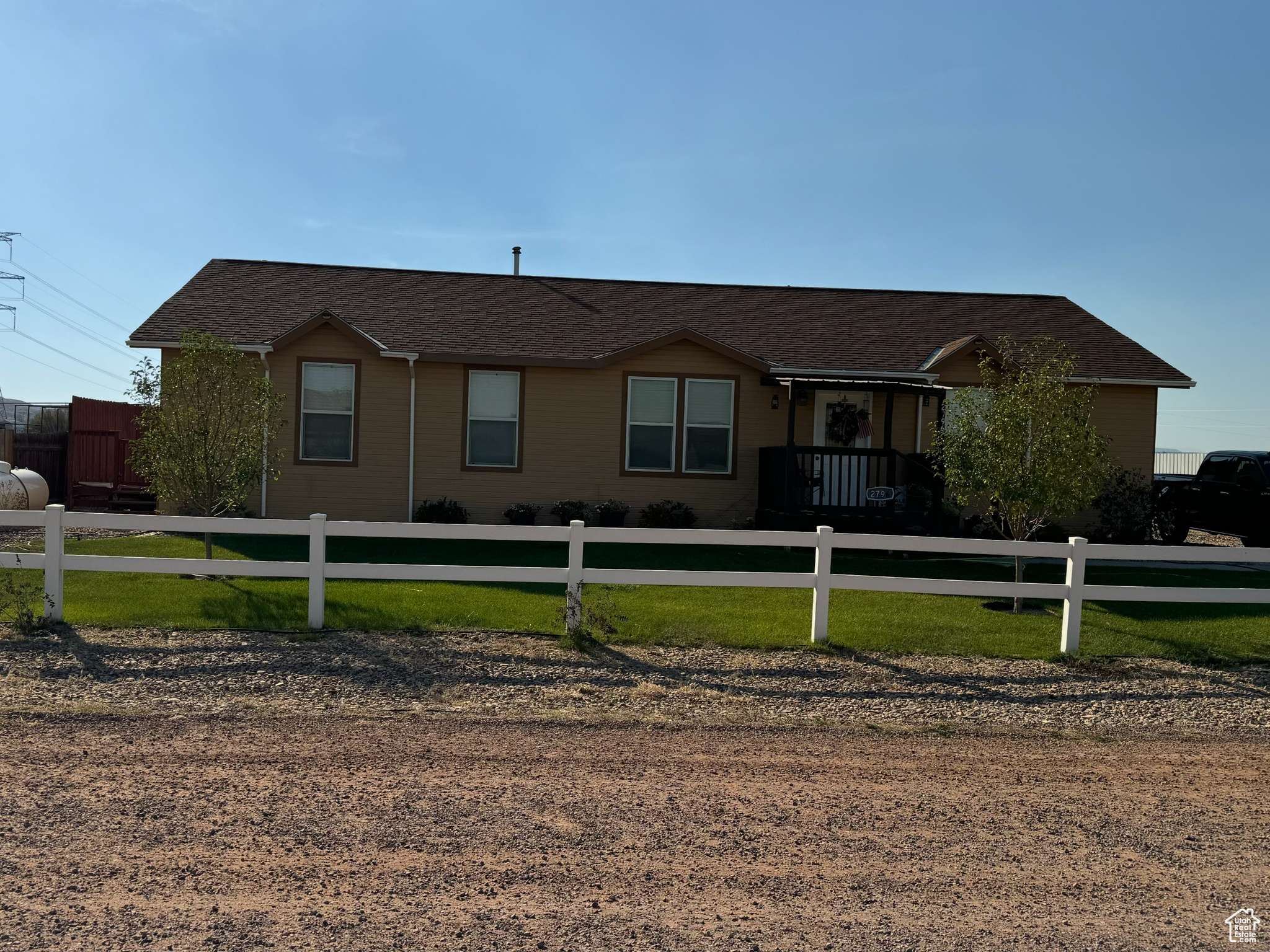 Roosevelt, UT 84066,2796 S 2575 W