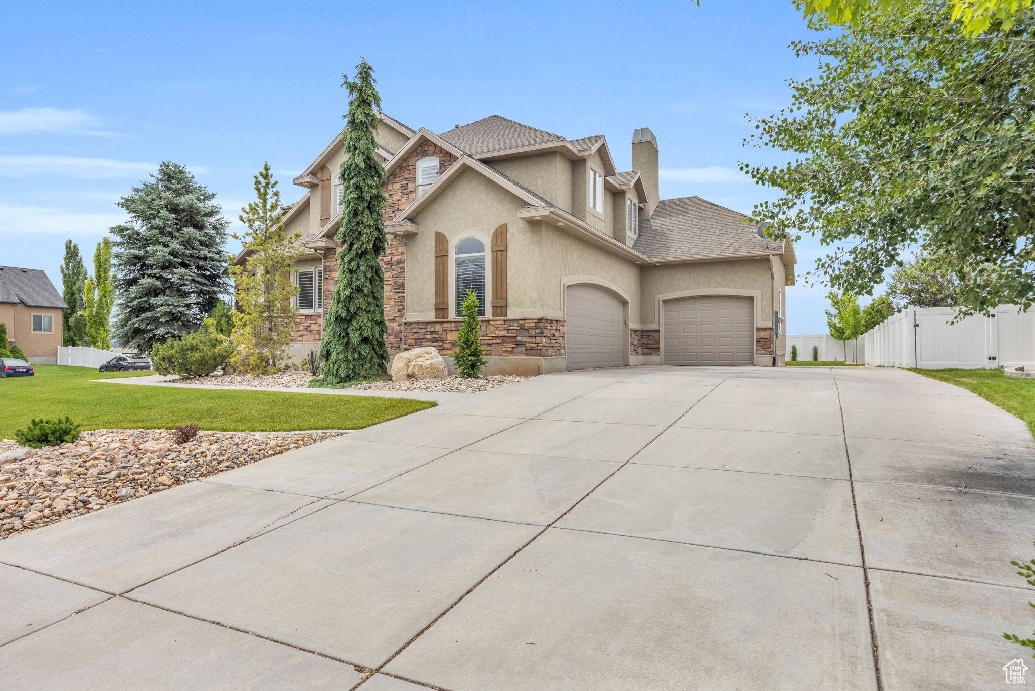 Kaysville, UT 84037,686 WELLINGTON DR