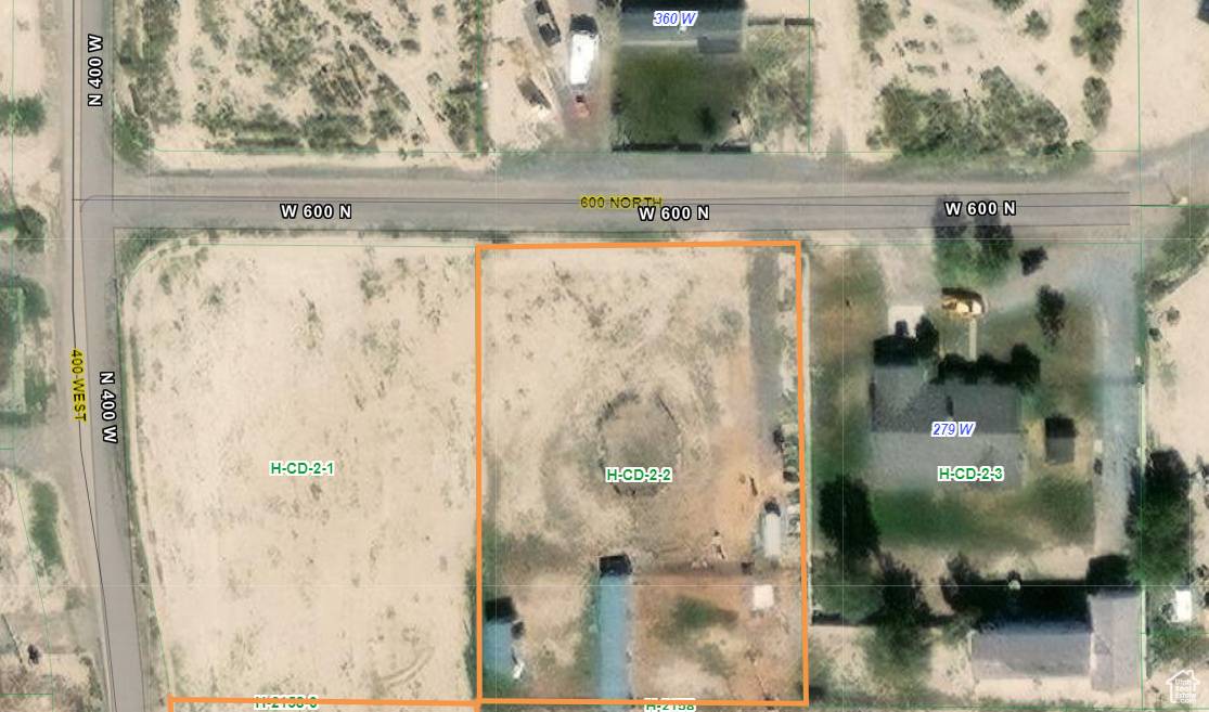 Hinckley, UT 84635,300 W 600 N #2-2