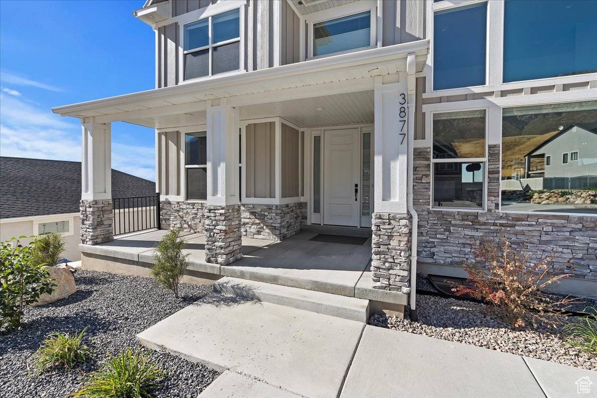 North Ogden, UT 84414,3877 N 425 E
