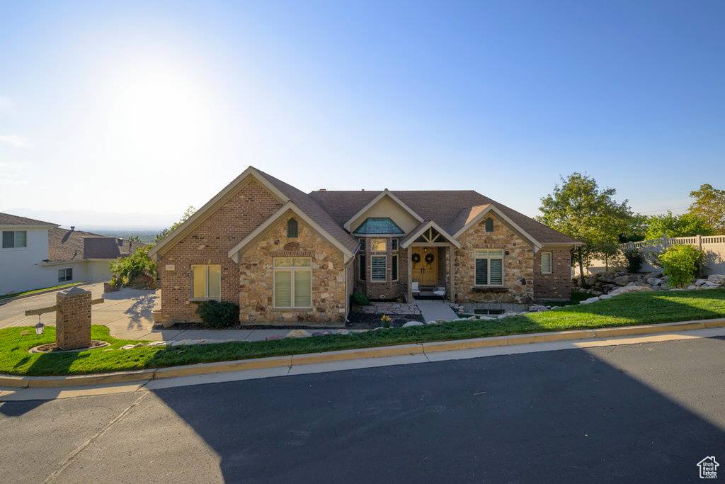 Holladay, UT 84117,4898 S STONE PINE LN