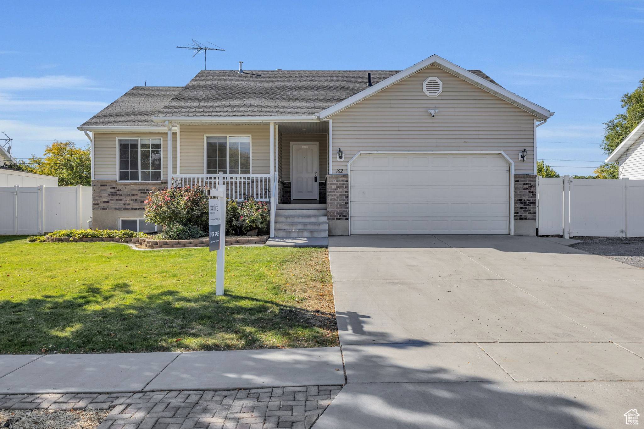 Tremonton, UT 84337,162 S 500 W