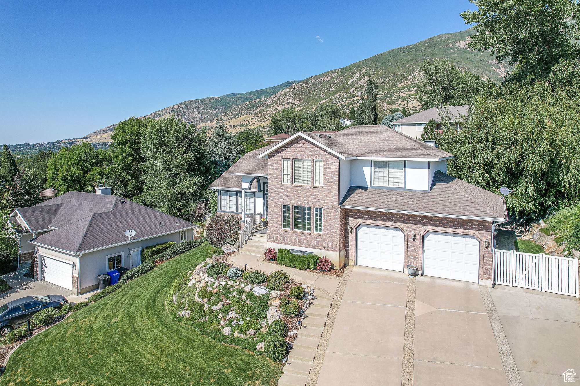 Farmington, UT 84025,871 S MOUNTAIN SIDE DR E