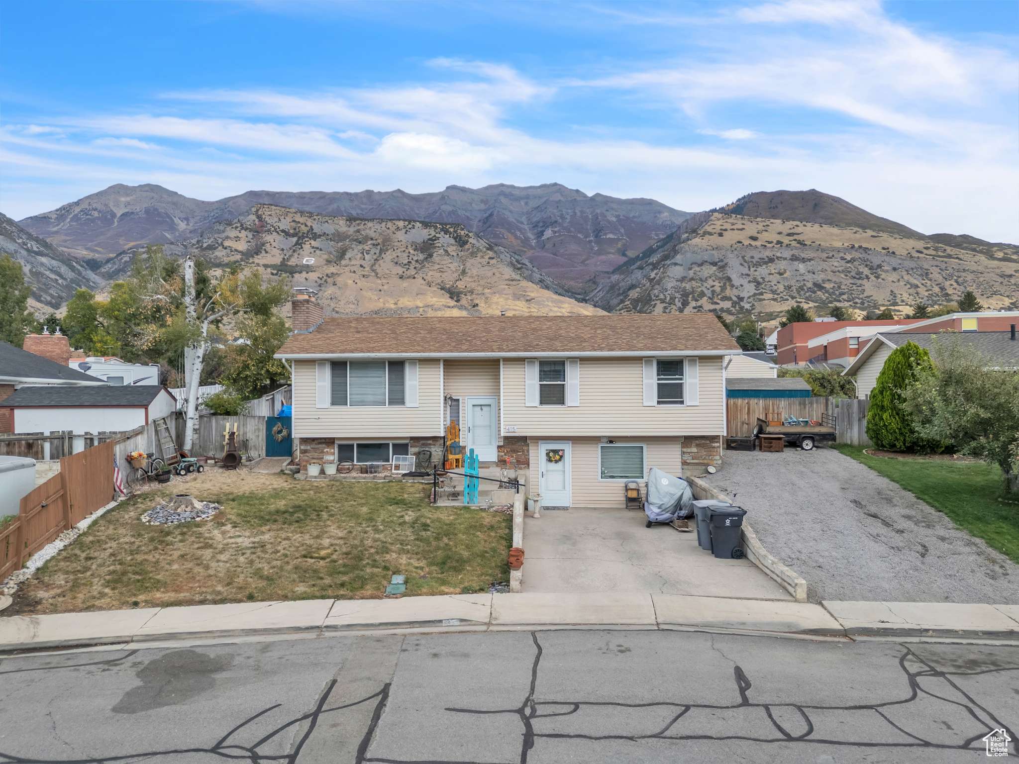 Pleasant Grove, UT 84062,415 S VALLEY VIEW DR