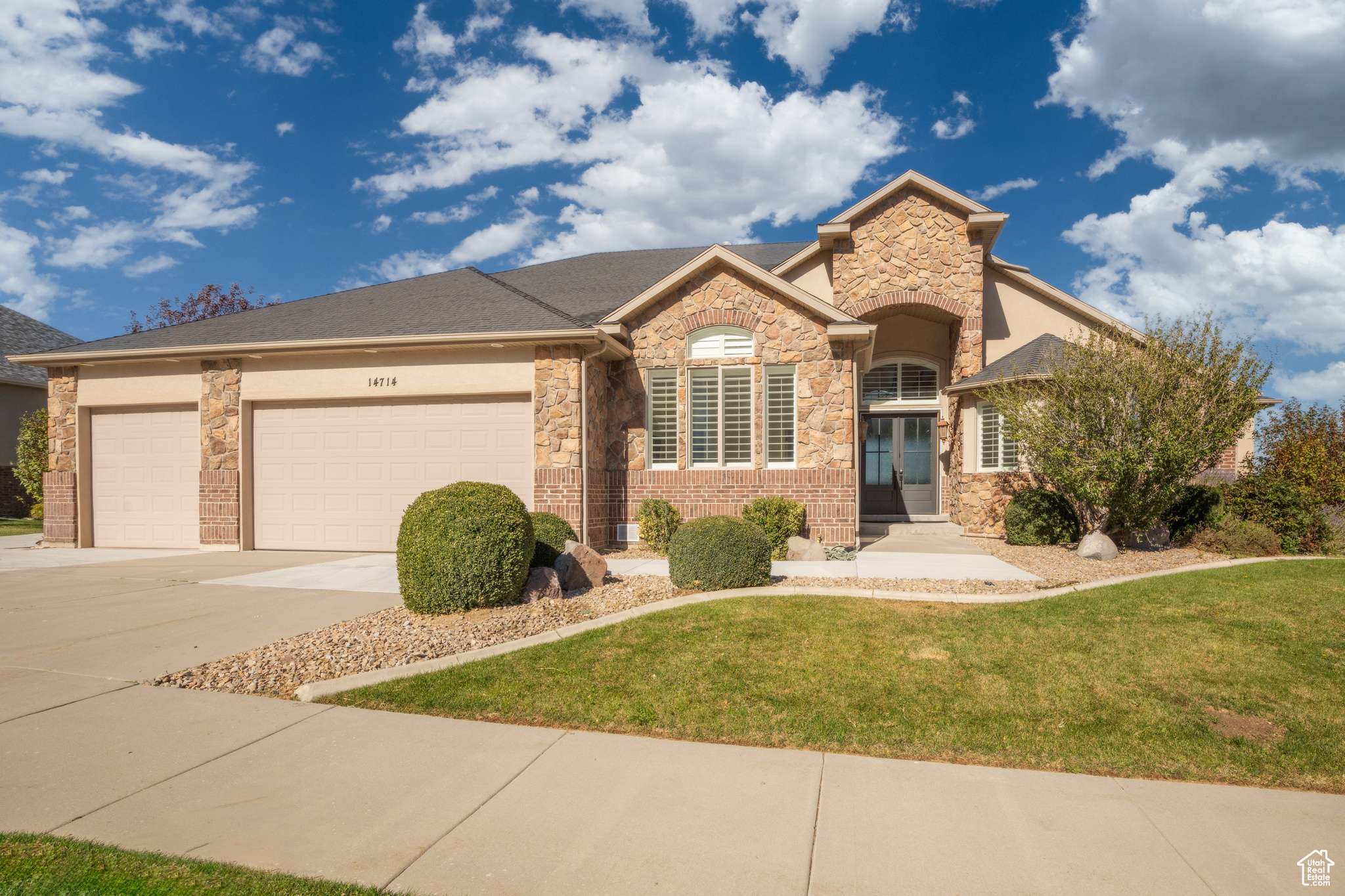 Draper, UT 84020,14714 S PRISTINE DR E