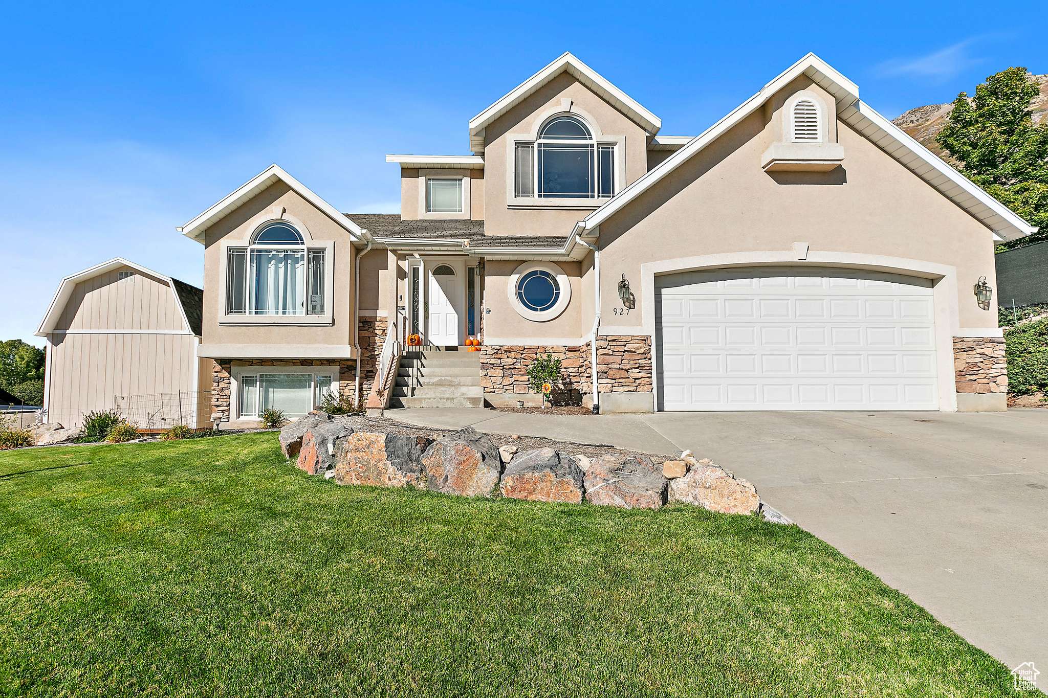 Pleasant Grove, UT 84062,927 E 1170 N