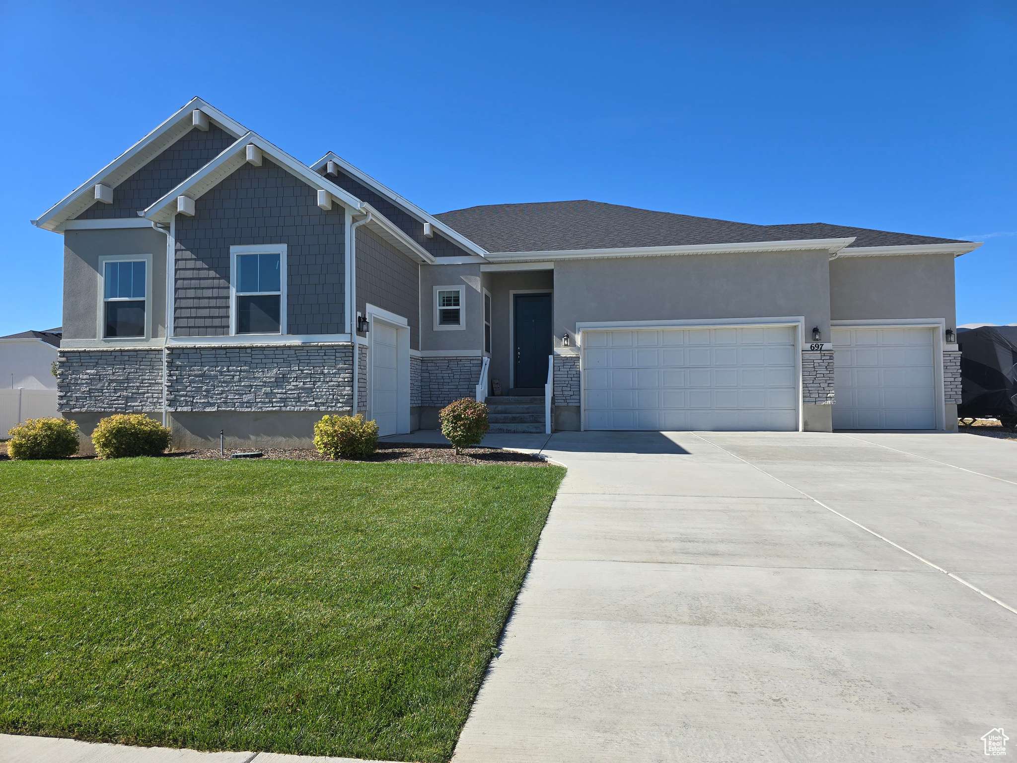 Layton, UT 84041,697 N 3275 W
