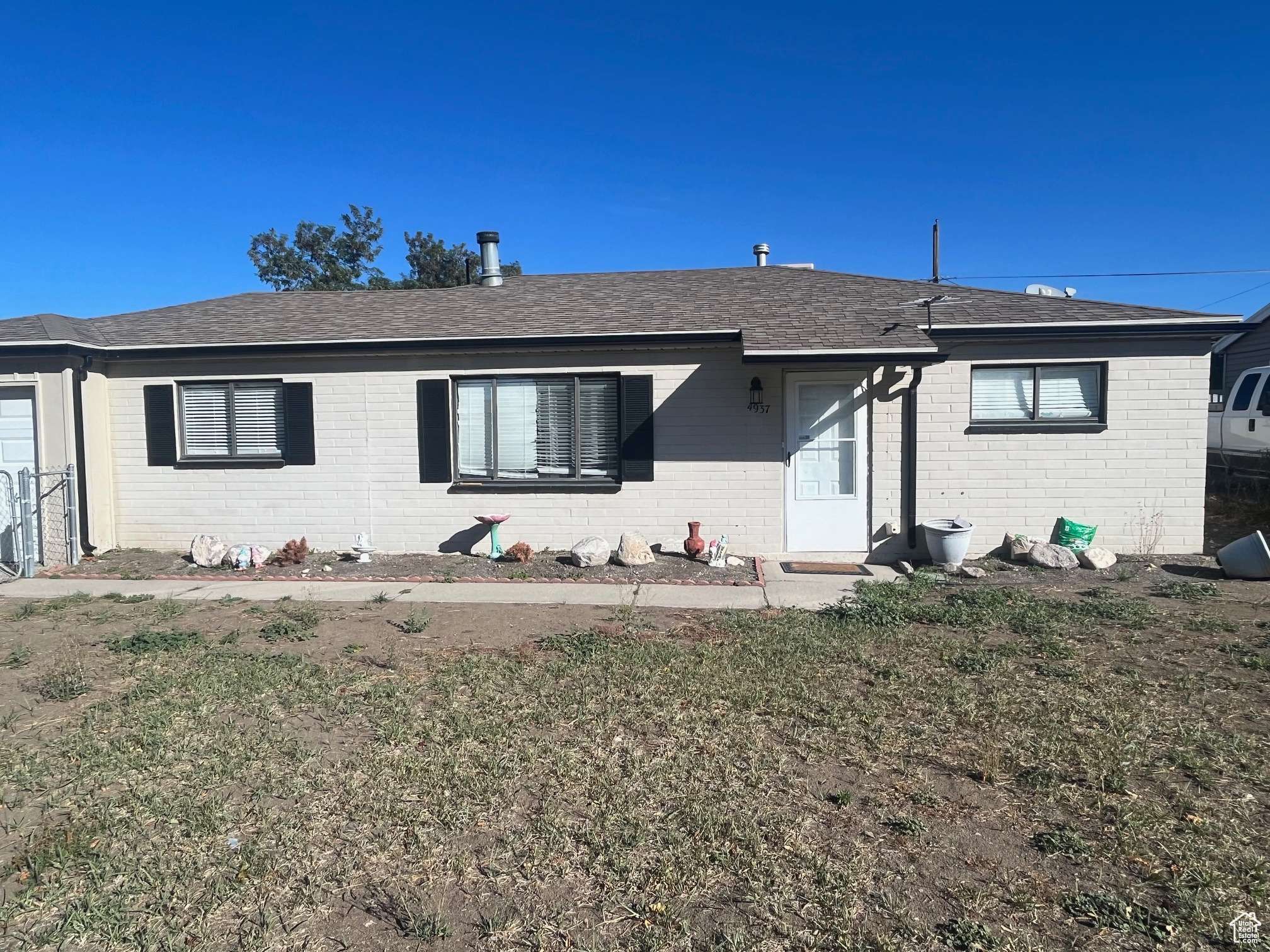 Kearns, UT 84118,4937 S 4900 W