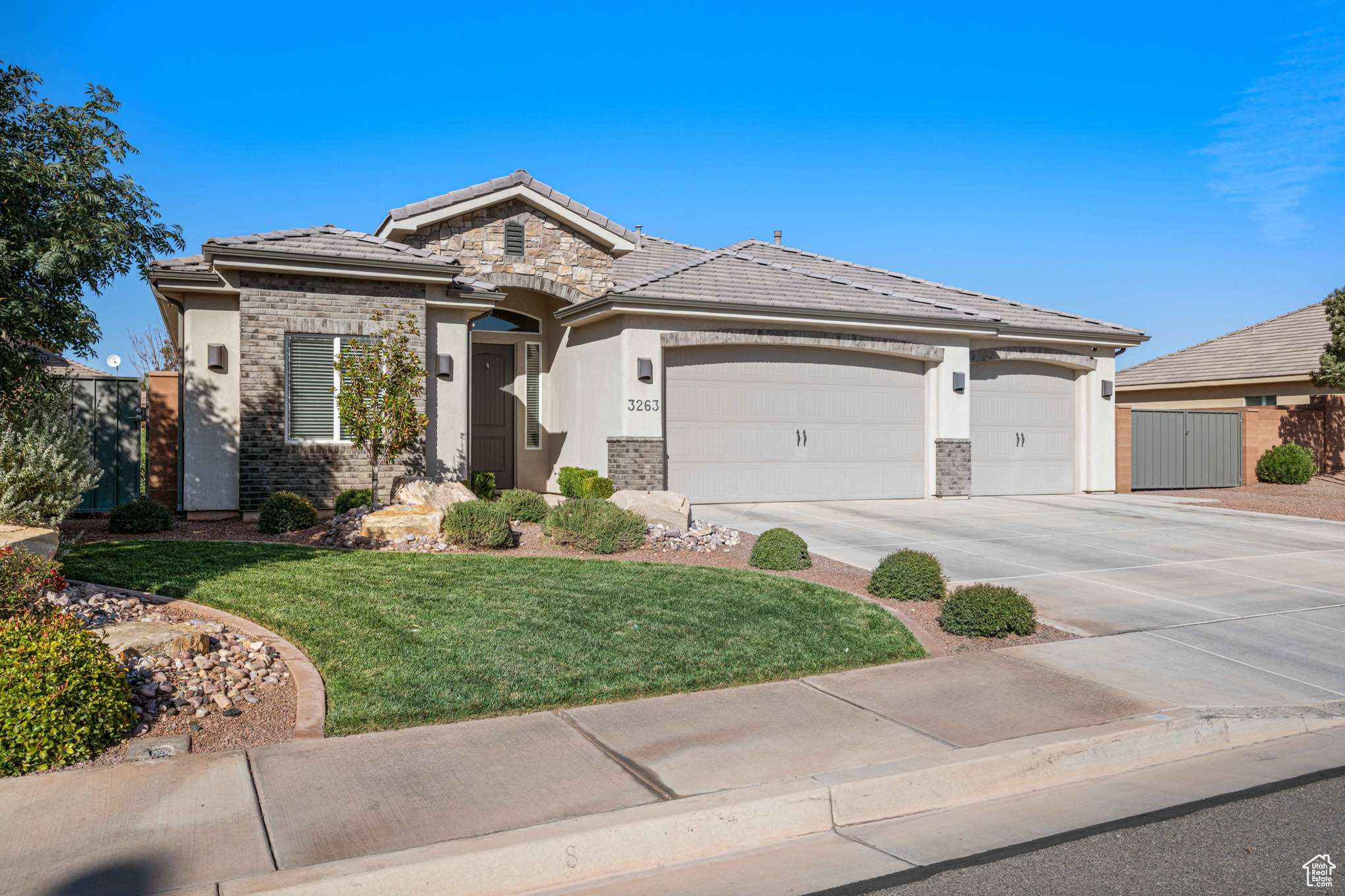 St. George, UT 84790,3263 E CRIMSON RIDGE DR