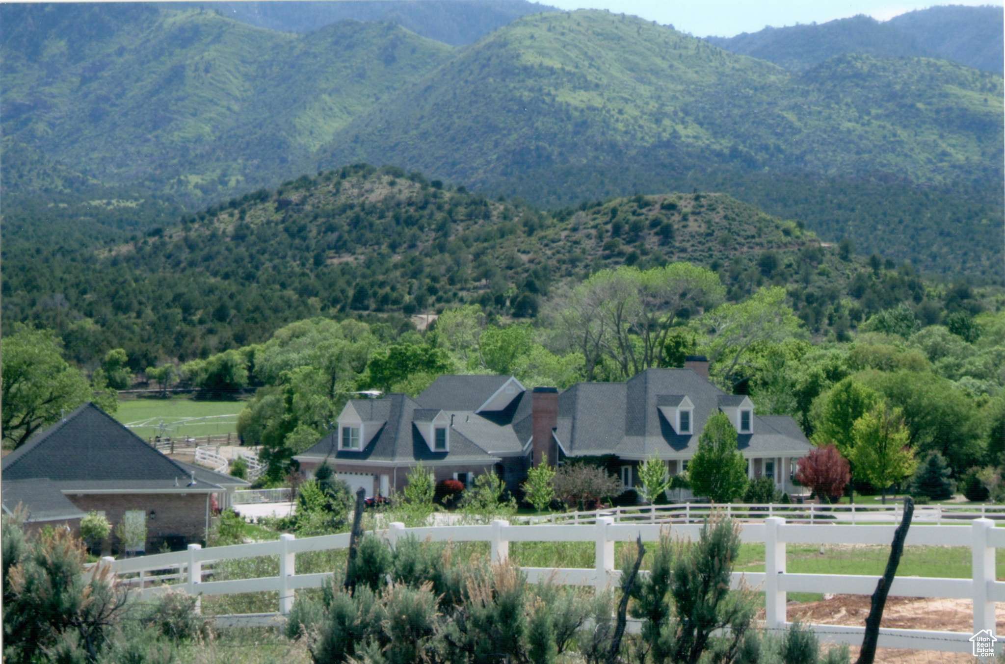 New Harmony, UT 84757,301 S RACHEL LN