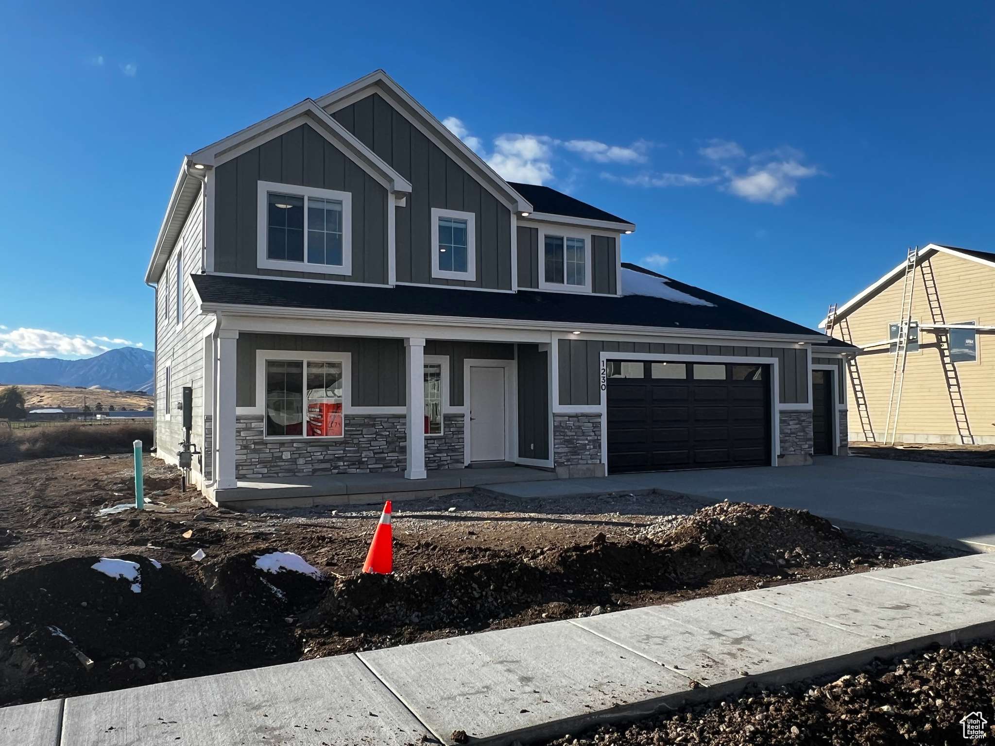 Hyrum, UT 84319,1230 S 650 E