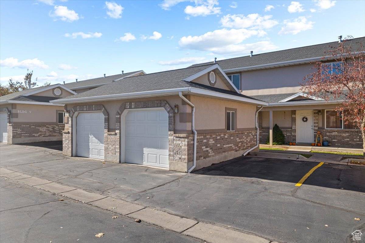 North Ogden, UT 84414,2421 N 400 E #W3