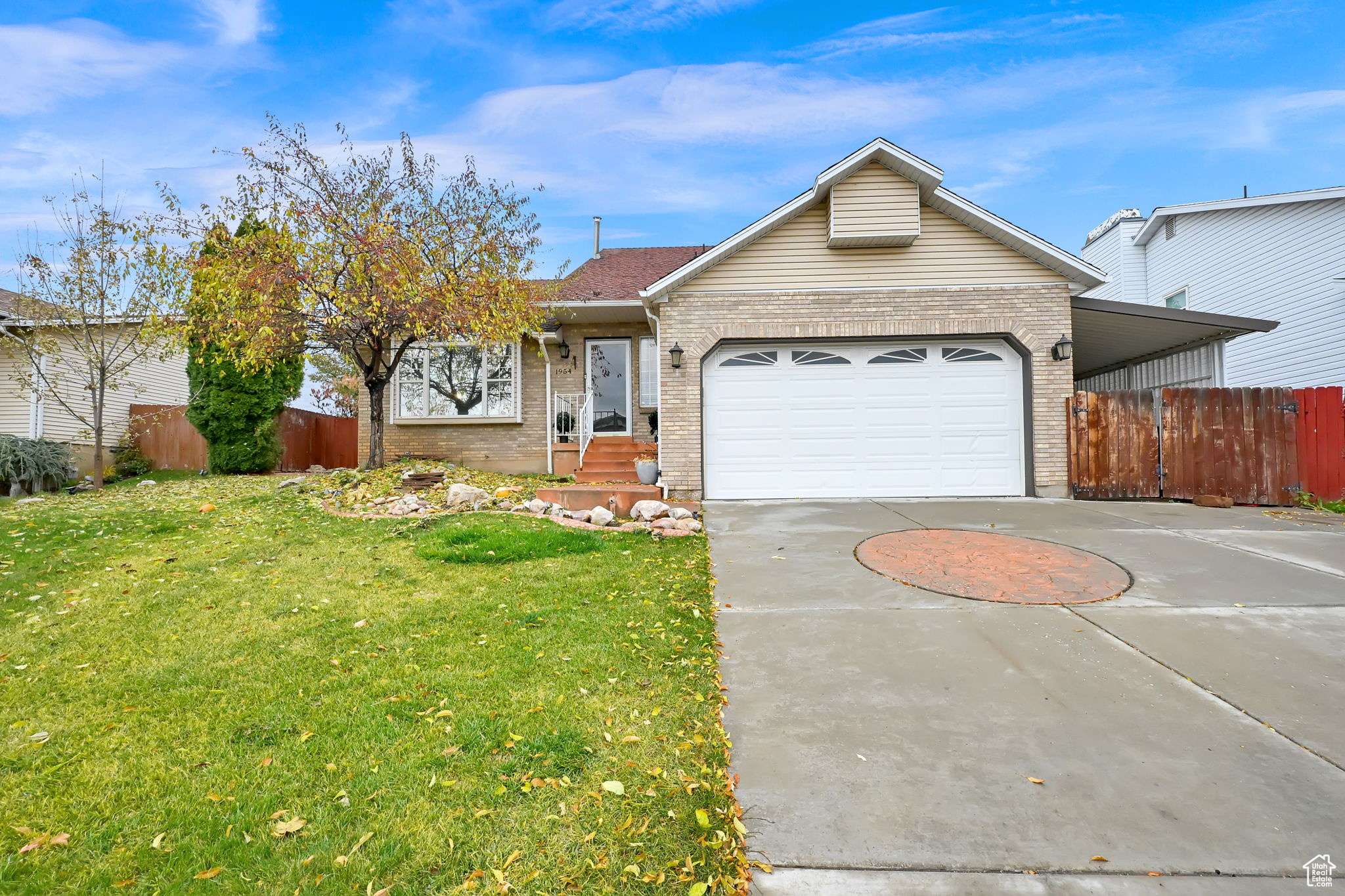 Layton, UT 84040,1954 E SUNSET DR