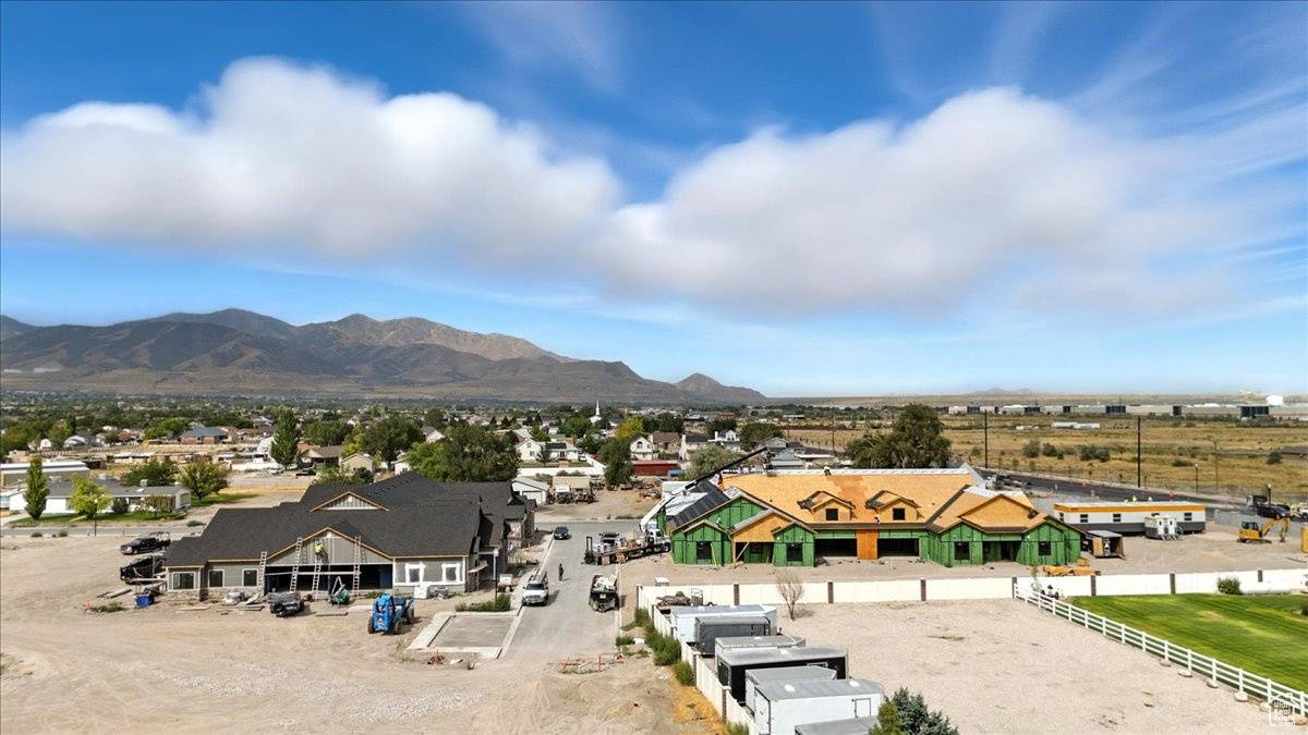 West Valley City, UT 84128,6081 W PARKWAY #SUTHERLAND S