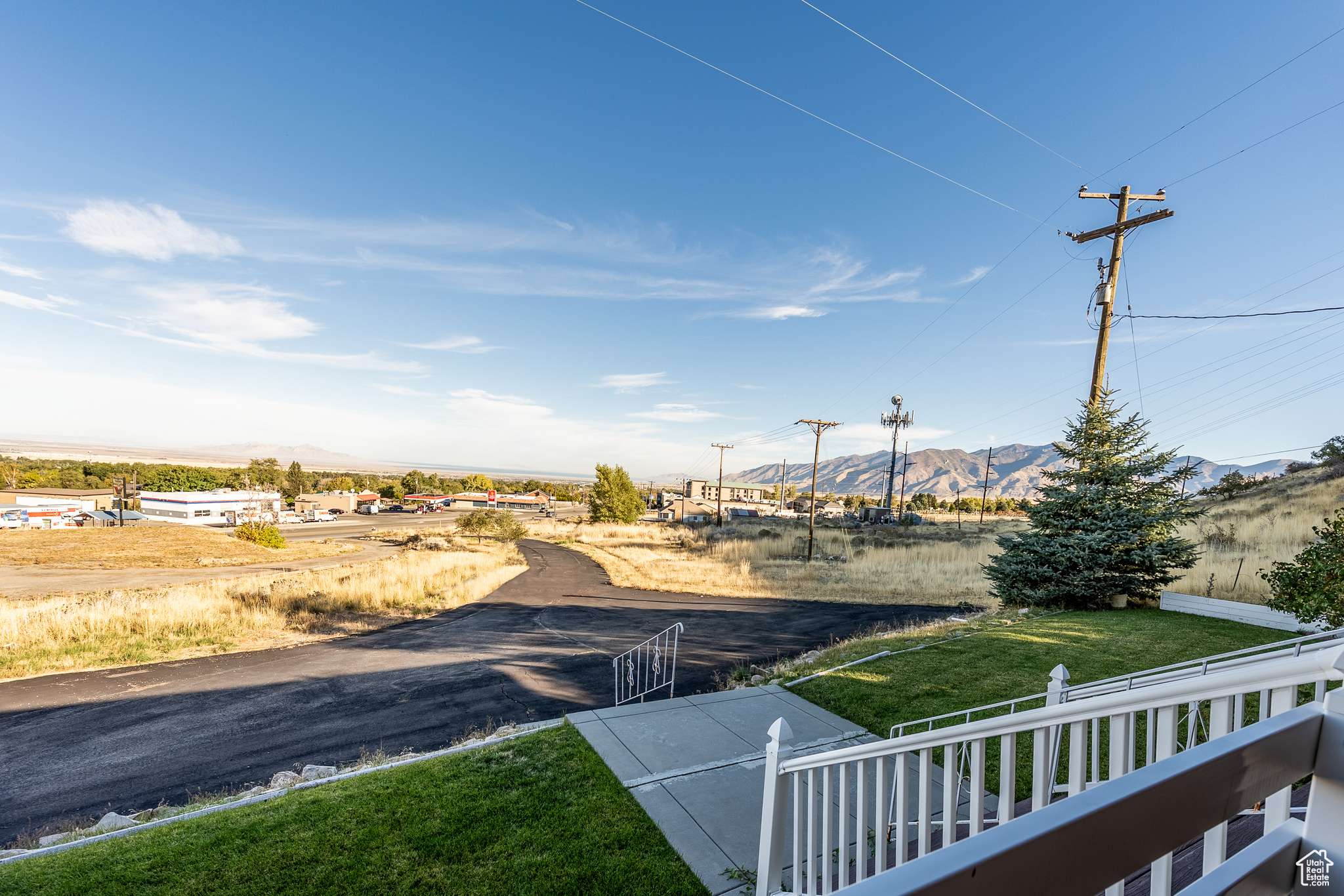 Tooele, UT 84074,575 CANYON RD