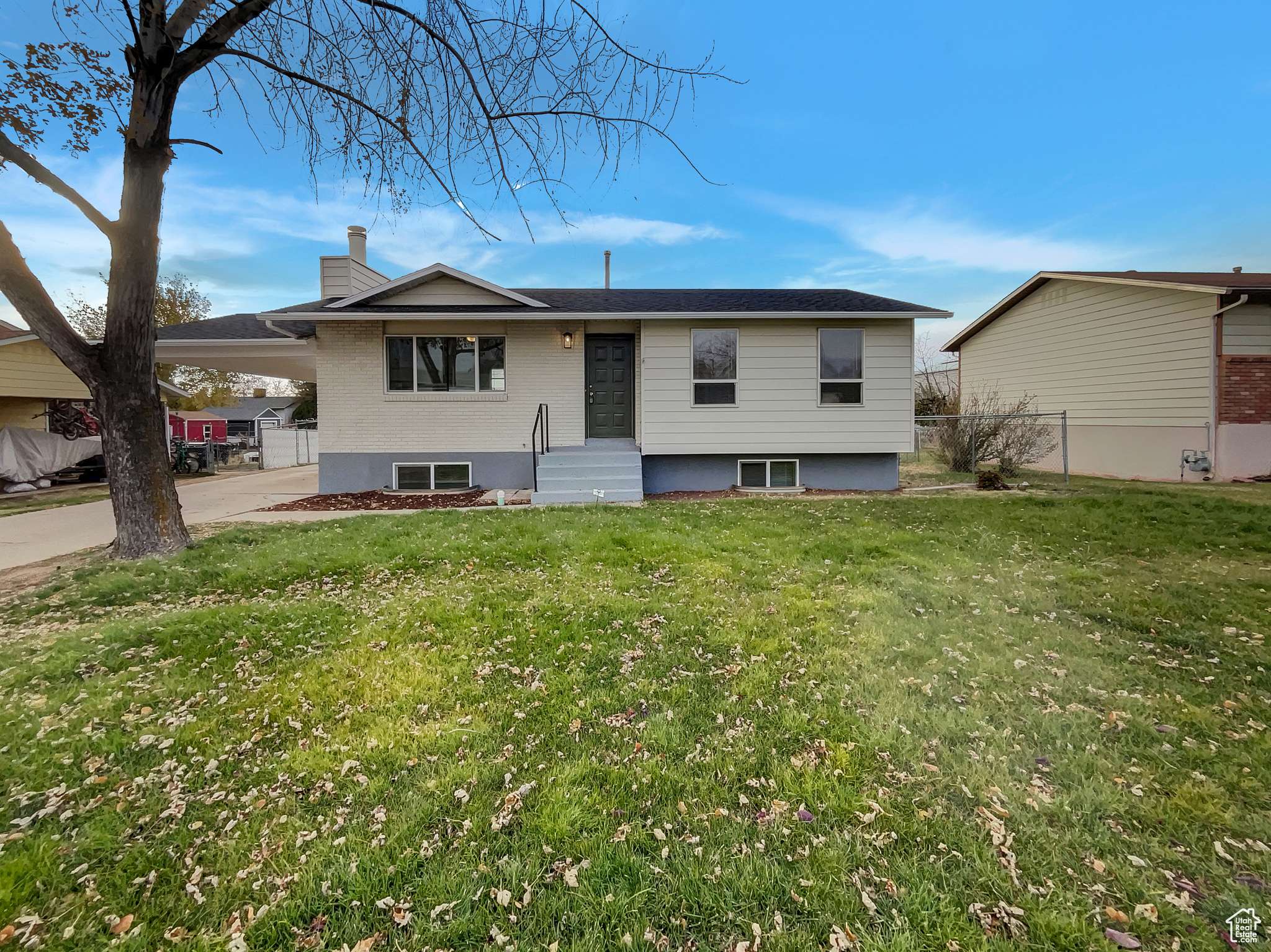 Clearfield, UT 84015,845 S 1350 W